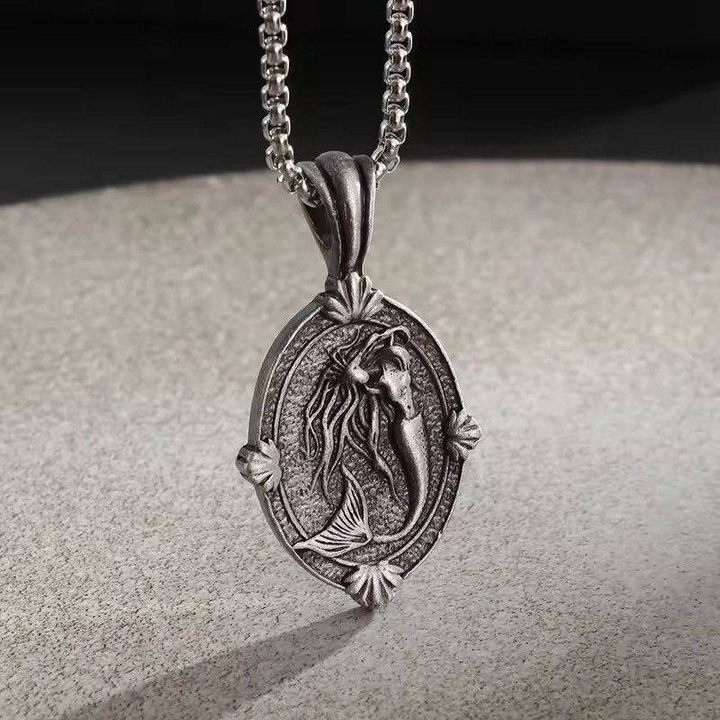 Jewelry Retro Silver Mermaid Goddess Medal Pendant Necklace Size ONE SIZE - 3 Thumbnail