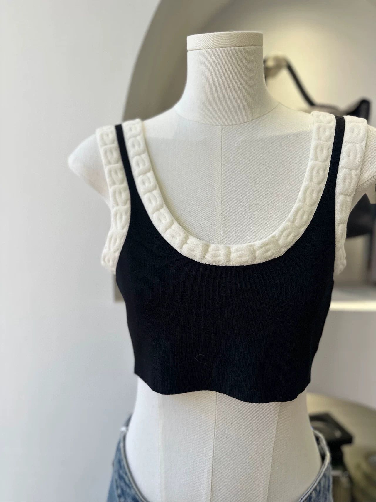 Alexander Wang Alexanderwang Micro Logo Knit Tank Top Size XS / US 0-2 / IT 36-38 - 1 Thumbnail