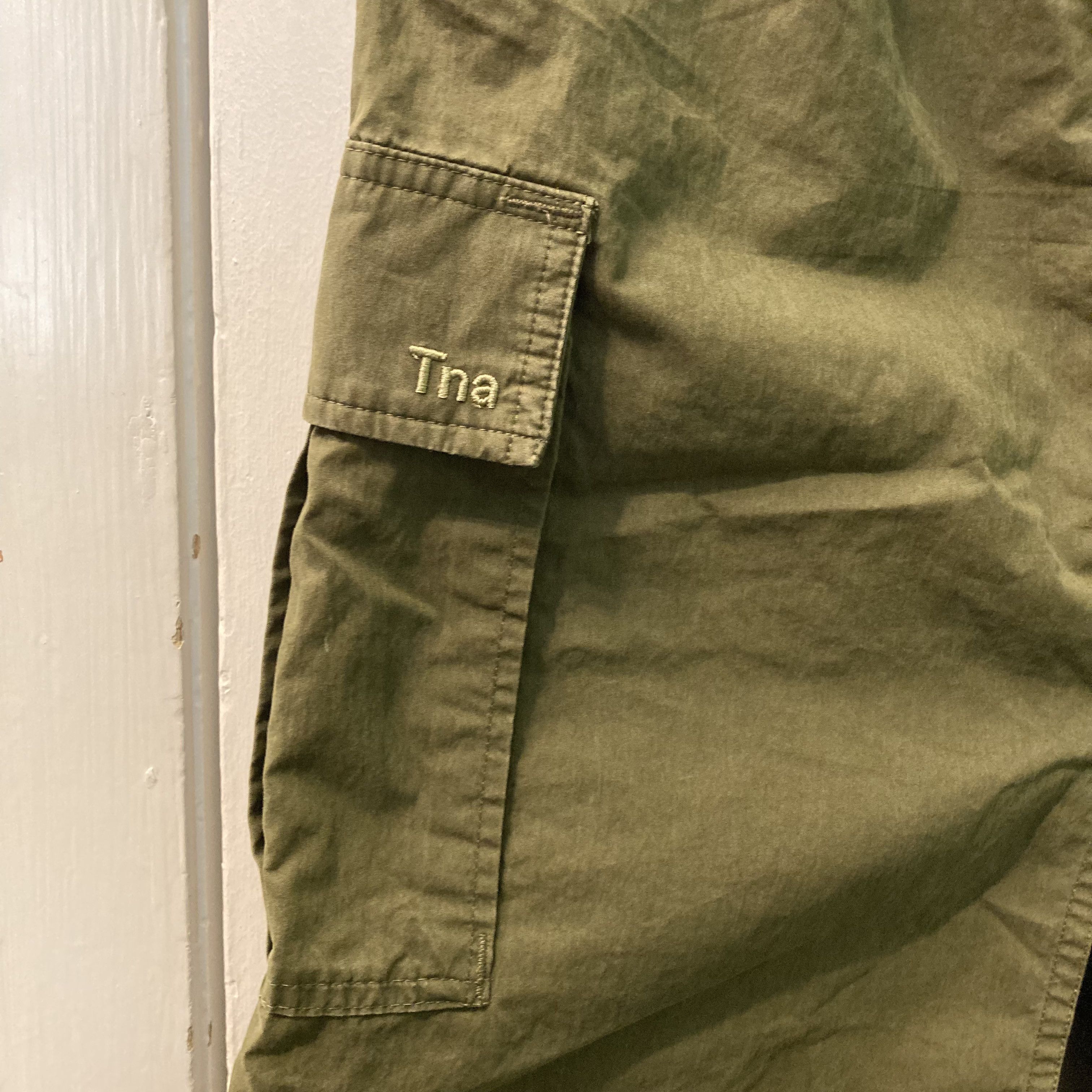 TNA TNA CARGO SKIRT GORPCORE STYLE Size 26" / US 2 / IT 38 - 6 Thumbnail