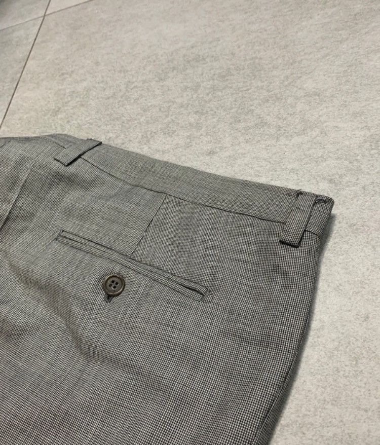 Burberry 90s vintage Grey checked Burberry pure Worsted wool trousers Size US 36 / EU 52 - 5 Thumbnail