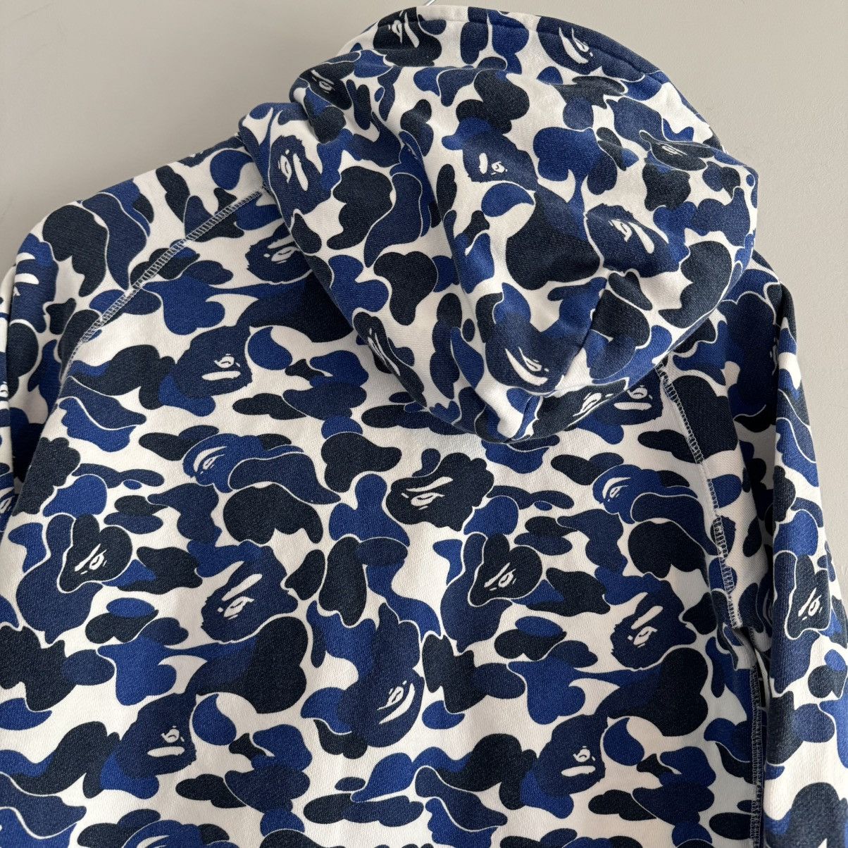 Bape Vintage y2k NFS EXCLUSIVE Blue Camo Full Zip Up Hoodie Size S / US 4 / IT 40 - 7 Thumbnail