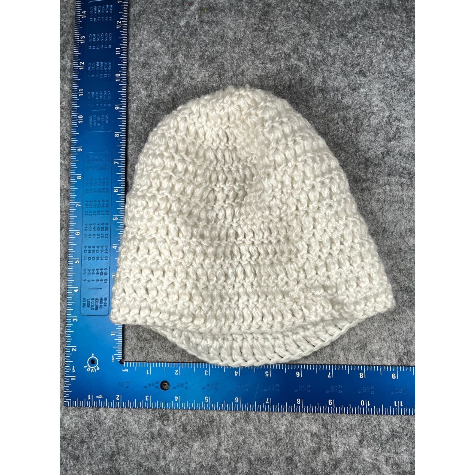 Vintage Beanie Womens One Size White Crochet Knit Acrylic Blend Snow Ski Winter Hat/Cap Beanie Size ONE SIZE - 3 Thumbnail