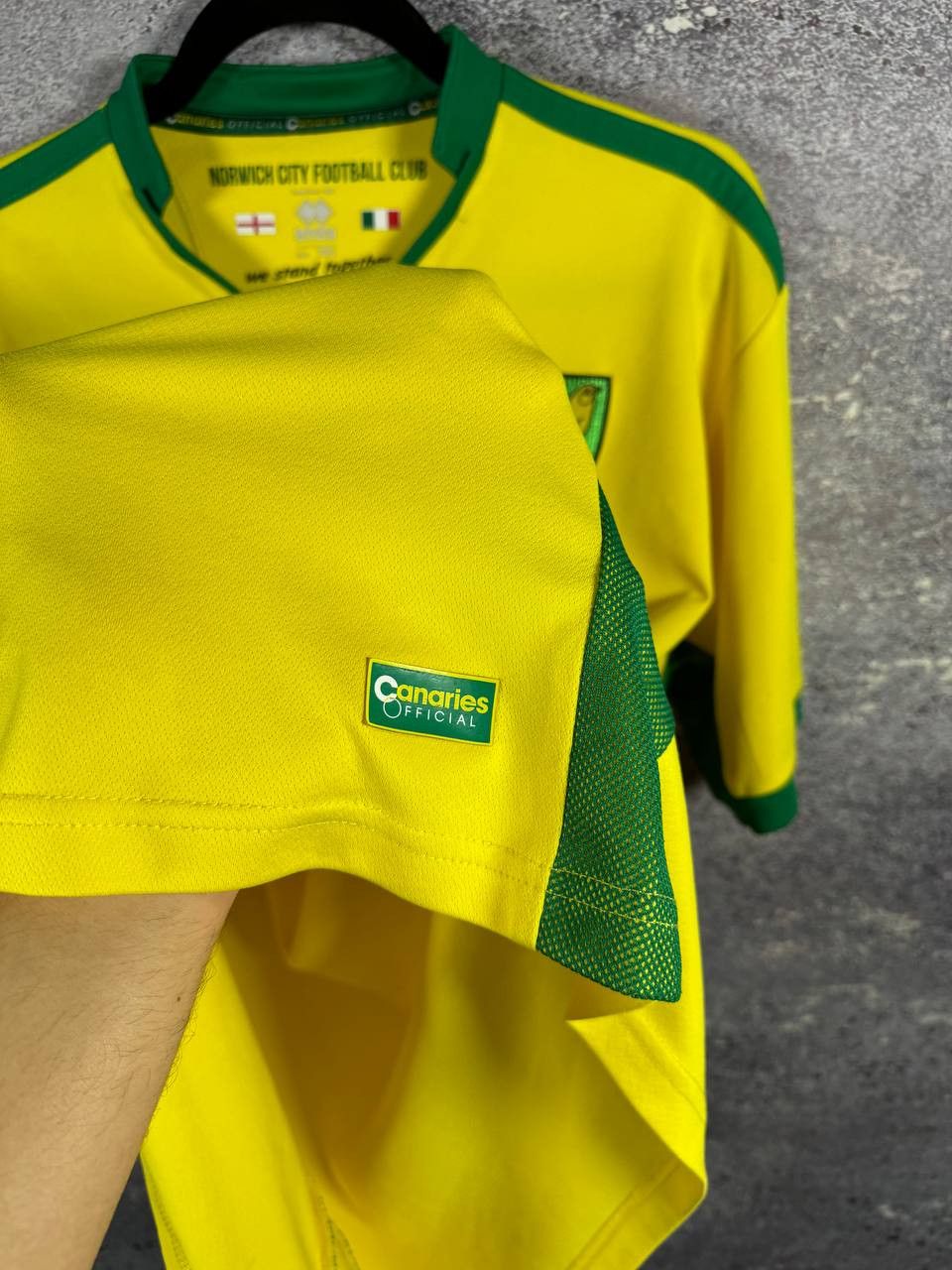 Errea × Vintage Vintage Norwich City 2016/17 Errea Soccer Jersey Size US XXL / EU 58 / 5 - 10 Thumbnail