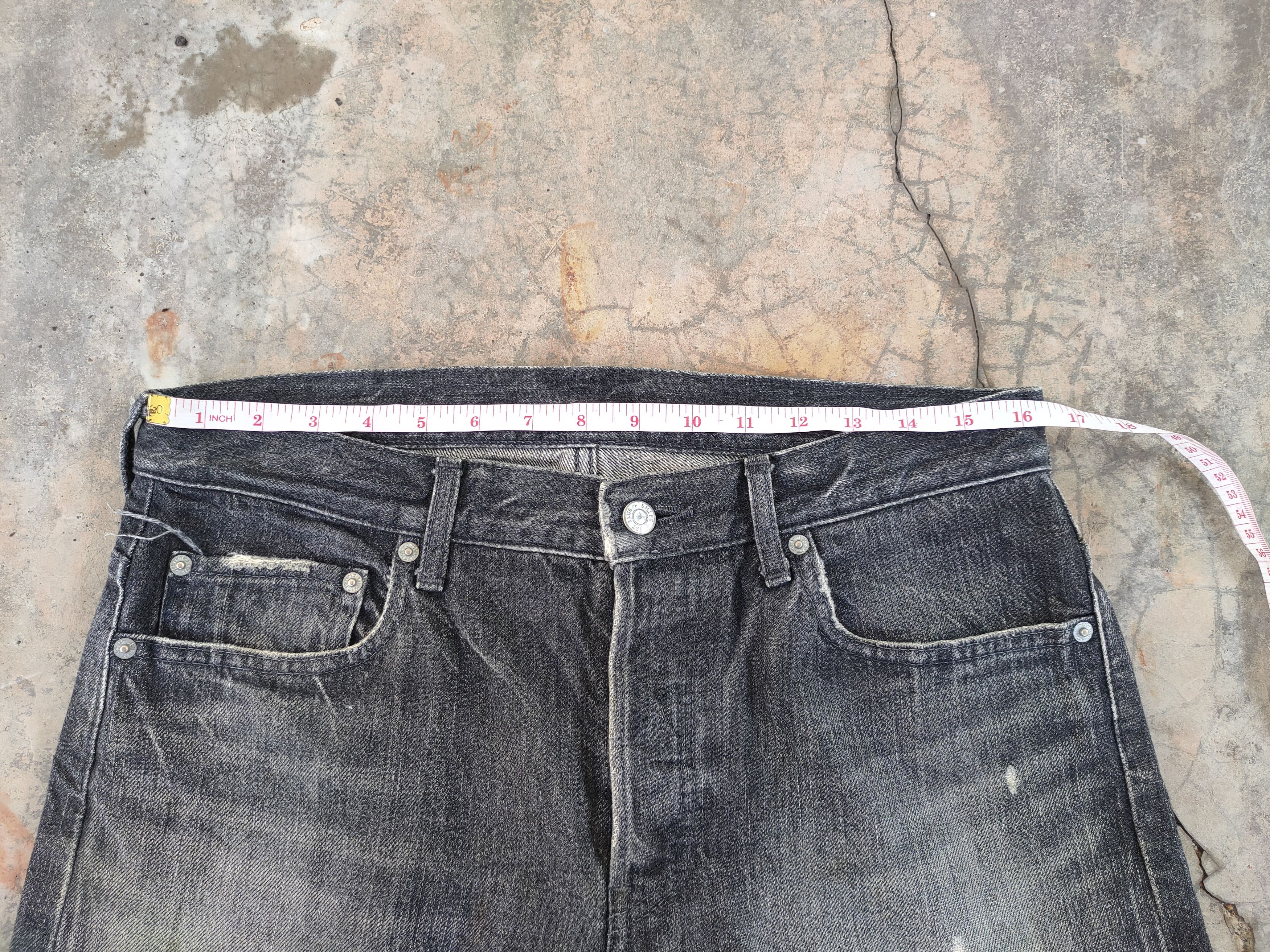 Jean × Ships Jet Blue × Vintage VINTAGE SHIP BUTTONFLY FADED RIPPEP BLACK JEAN PANTS Size US 32 / EU 48 - 6 Thumbnail