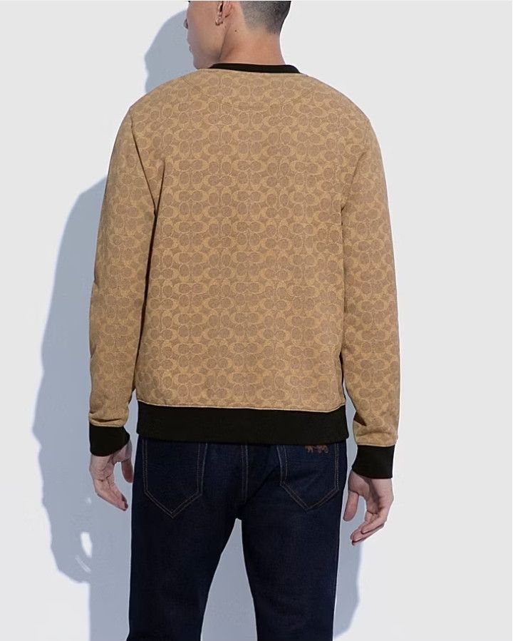 Coach Coach: Crewneck Sweater - Signature Design (M) Size US M / EU 48-50 / 2 - 4 Thumbnail
