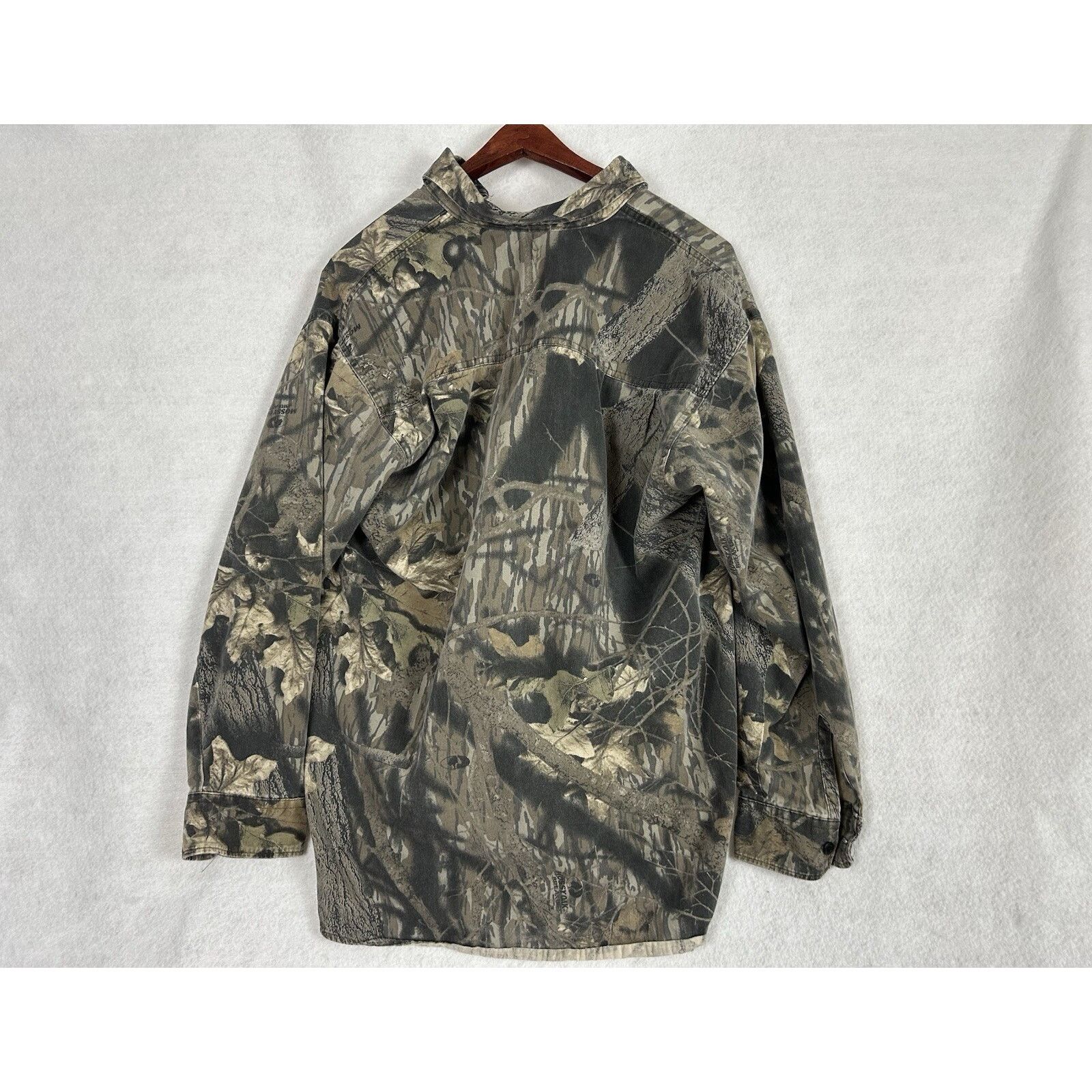 Jerzees VTG Jerzees Mossy Oak Button Up Shirt Long Sleece M Camo USA Size US M / EU 48-50 / 2 - 5 Thumbnail