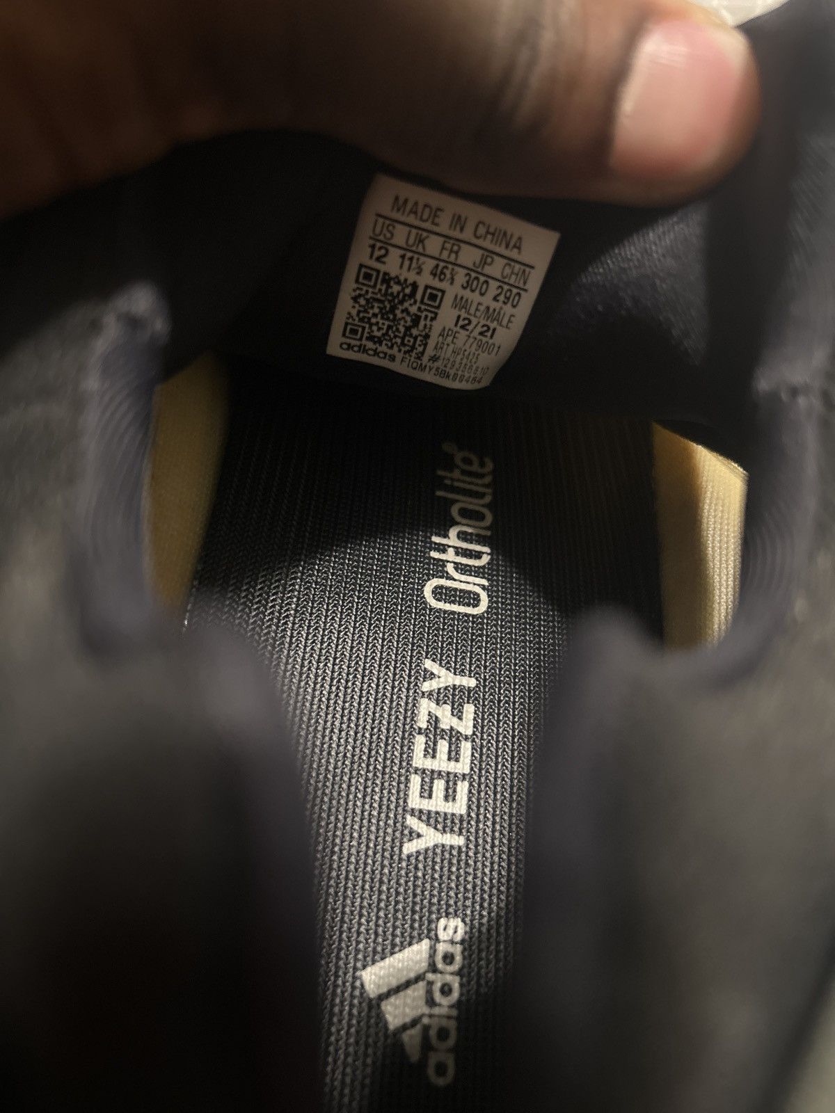 Yeezy Yezzy 700 v3 mono Size US 12 / EU 45 - 6 Thumbnail