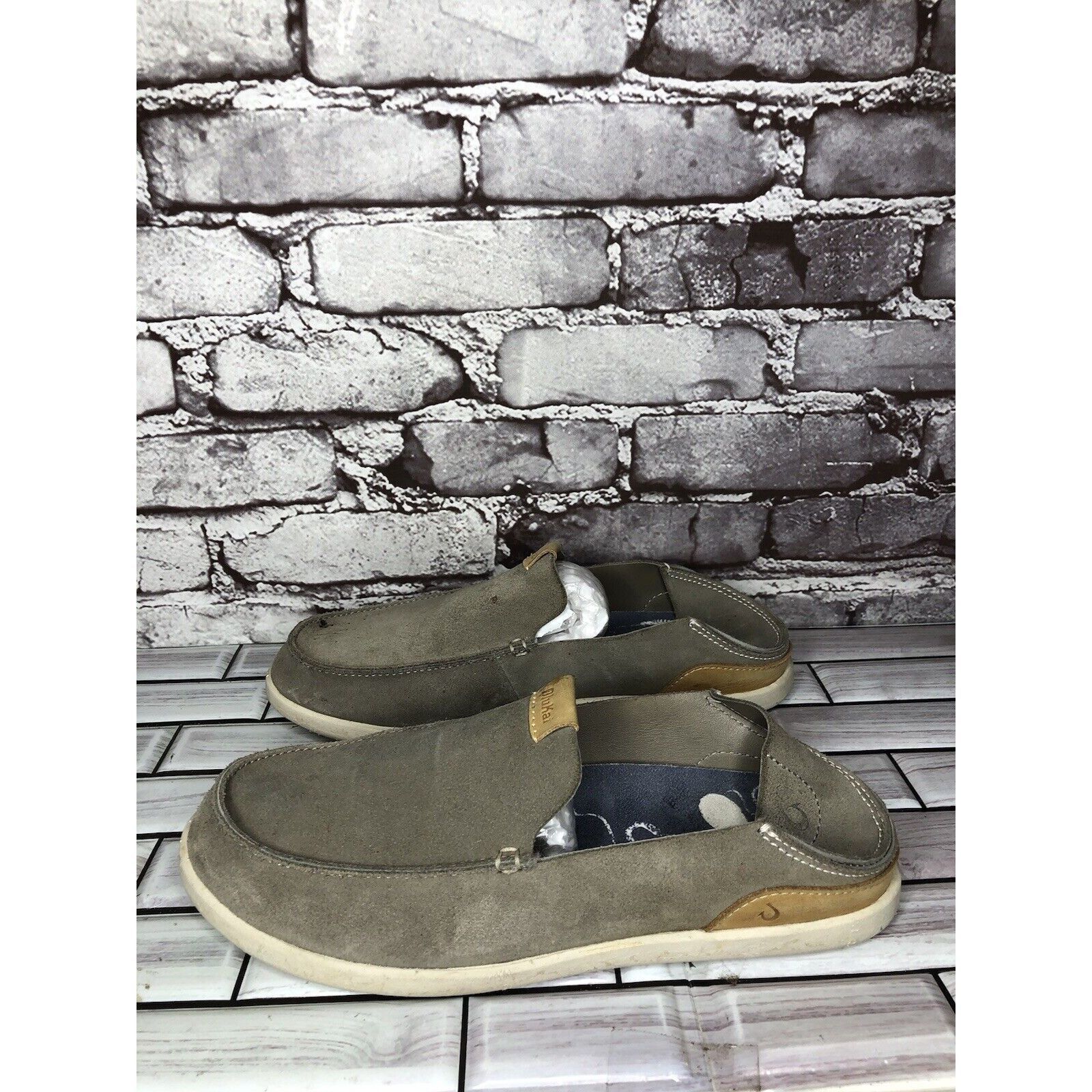 Olukai Olukai Mens Nalukai Kala Slip On Loafer Gray Suede Convertib Size US 8 / EU 41 - 13 Thumbnail