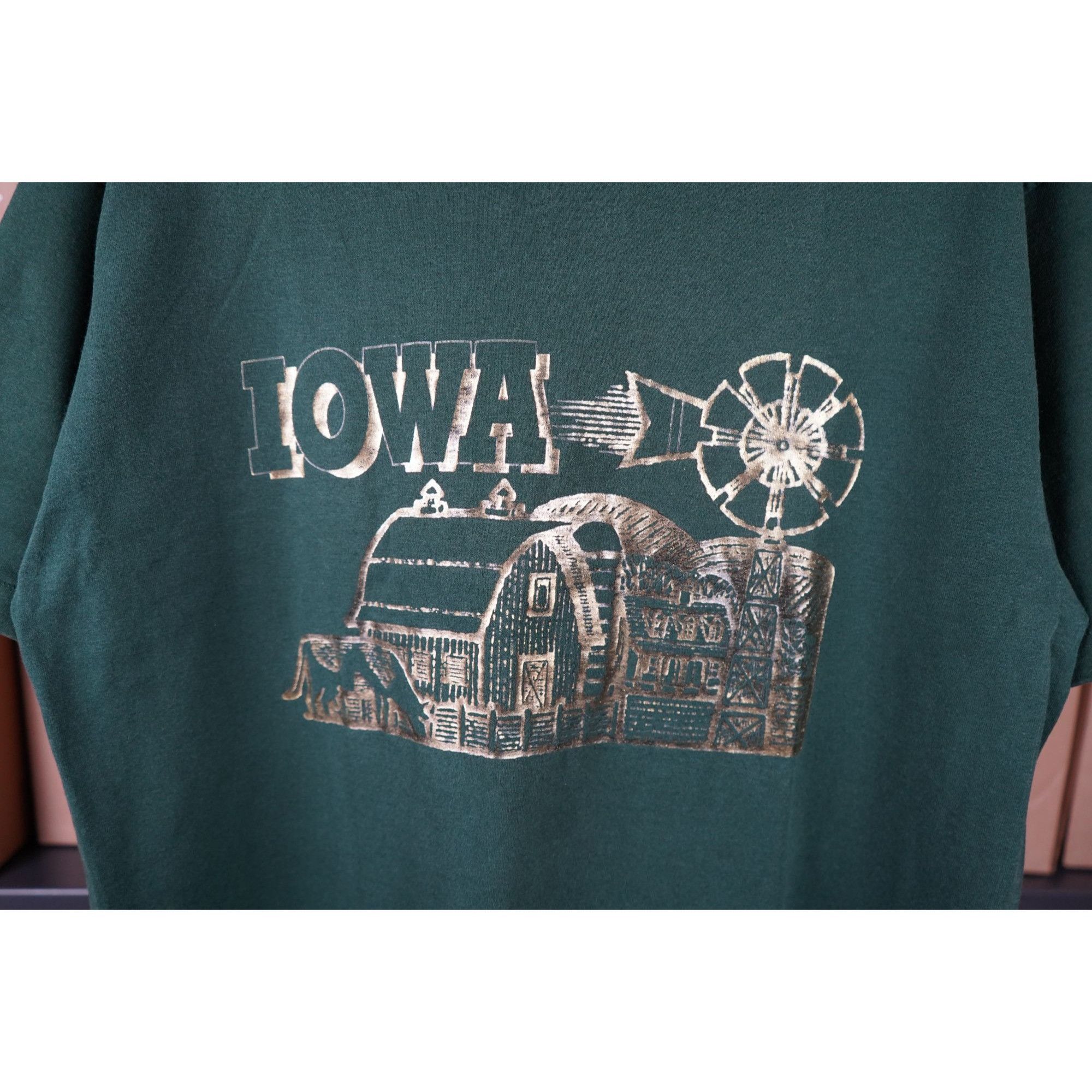 Vintage Vintage Iowa Forest Green Tshirt 90s Men's L 50/50 USA #457 Size US L / EU 52-54 / 3 - 3 Thumbnail