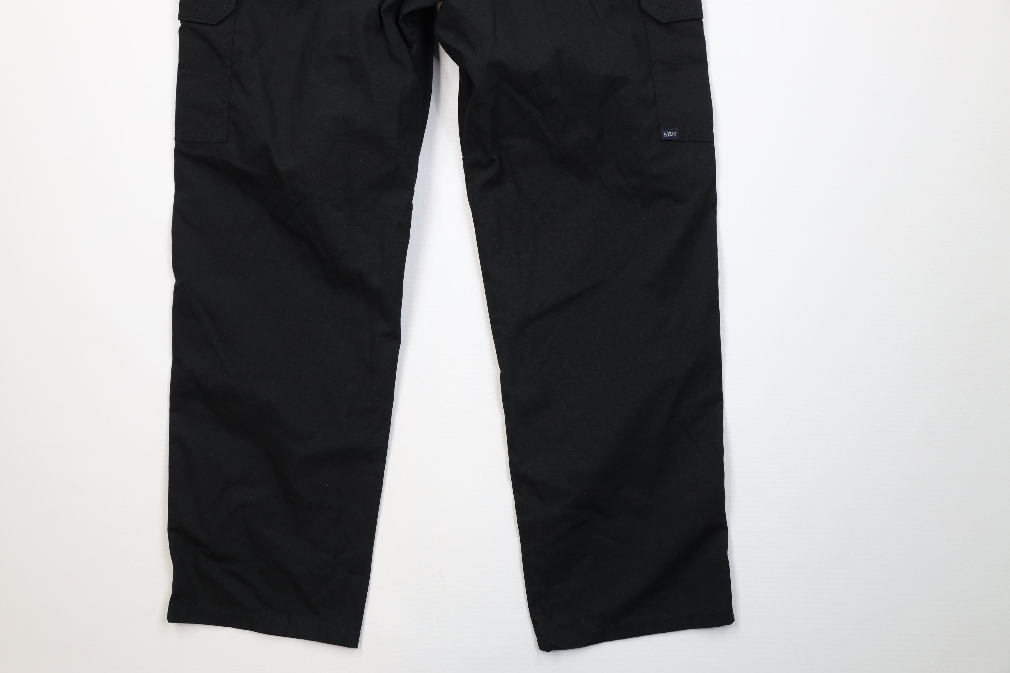 Vintage 5.11 Tactical Series Fit Taclite Wide Leg Cargo Pants Size US 34 / EU 50 - 13 Thumbnail