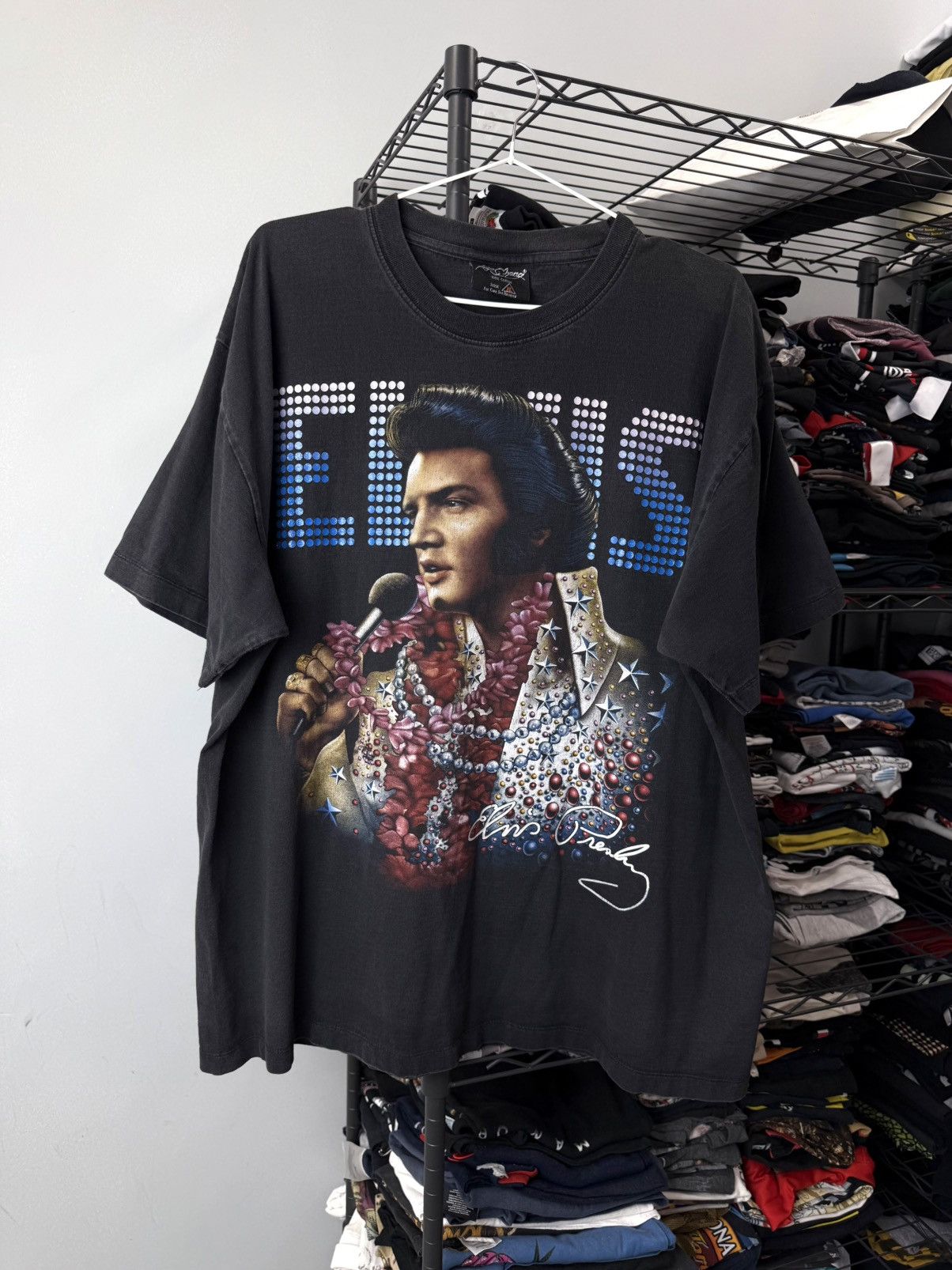 Band Tees Vintage 00s Elvis Presley American Classic Band Rock T Shirt Size US XL / EU 56 / 4 - 1 Thumbnail