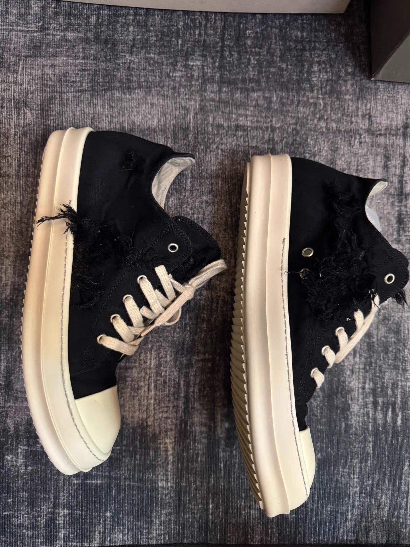 Rick Owens rick owens DRKSHDW Distressed Low Top Turbo Cyclops Size US 10 / EU 43 - 5 Thumbnail