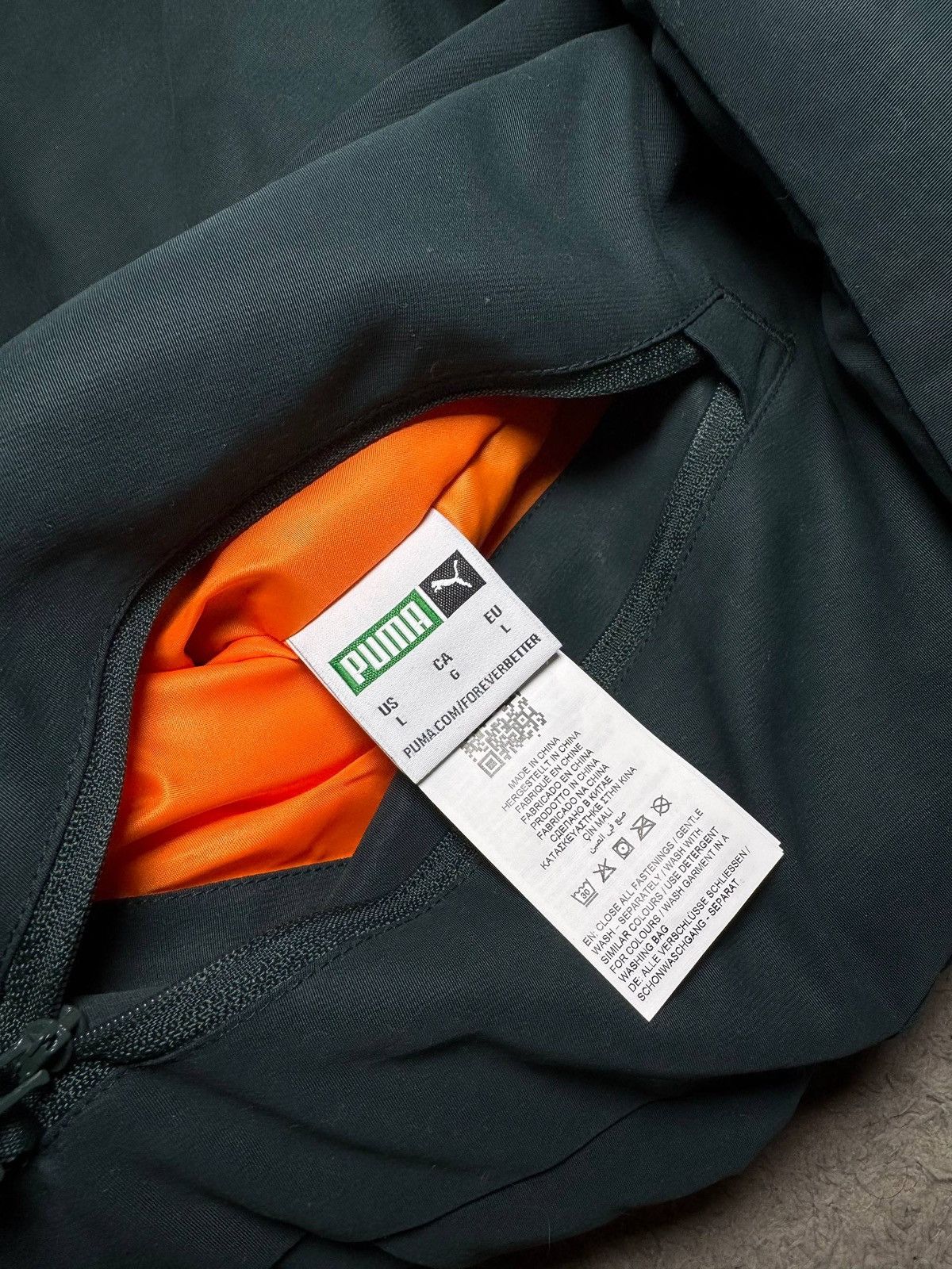 Puma Men's reversible sherpa jacket by Puma, size L Size US L / EU 52-54 / 3 - 15 Thumbnail