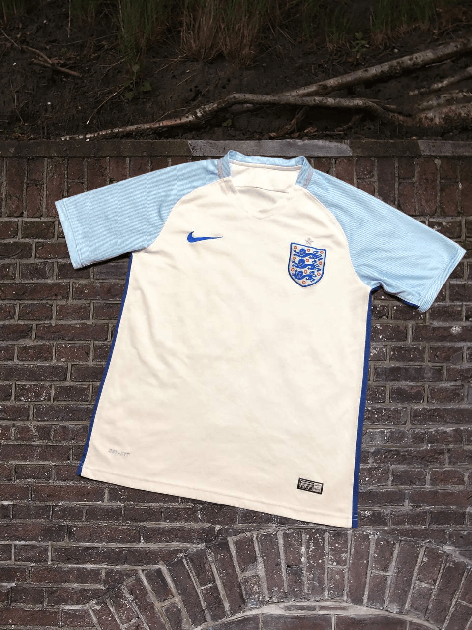 Nike jerseys Nike Football England T-Shirt DRI-FIT Size US M / EU 48-50 / 2 - 1 Thumbnail