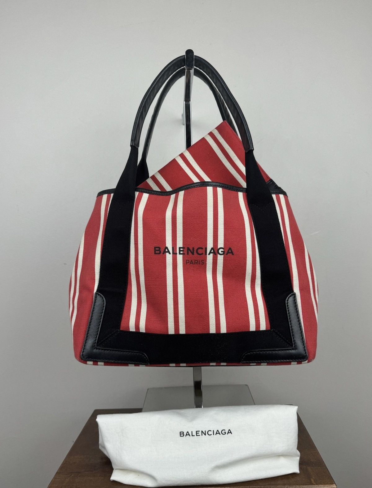 Balenciaga Balenciaga Navy Cabas Handbag original casual item Size ONE SIZE - 2 Thumbnail