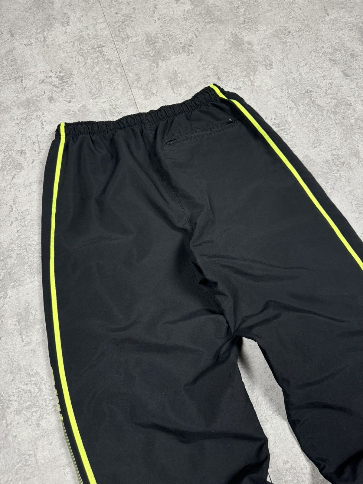 Vintage Nike Y2k Streetwear Sportswear Track Pants Size M