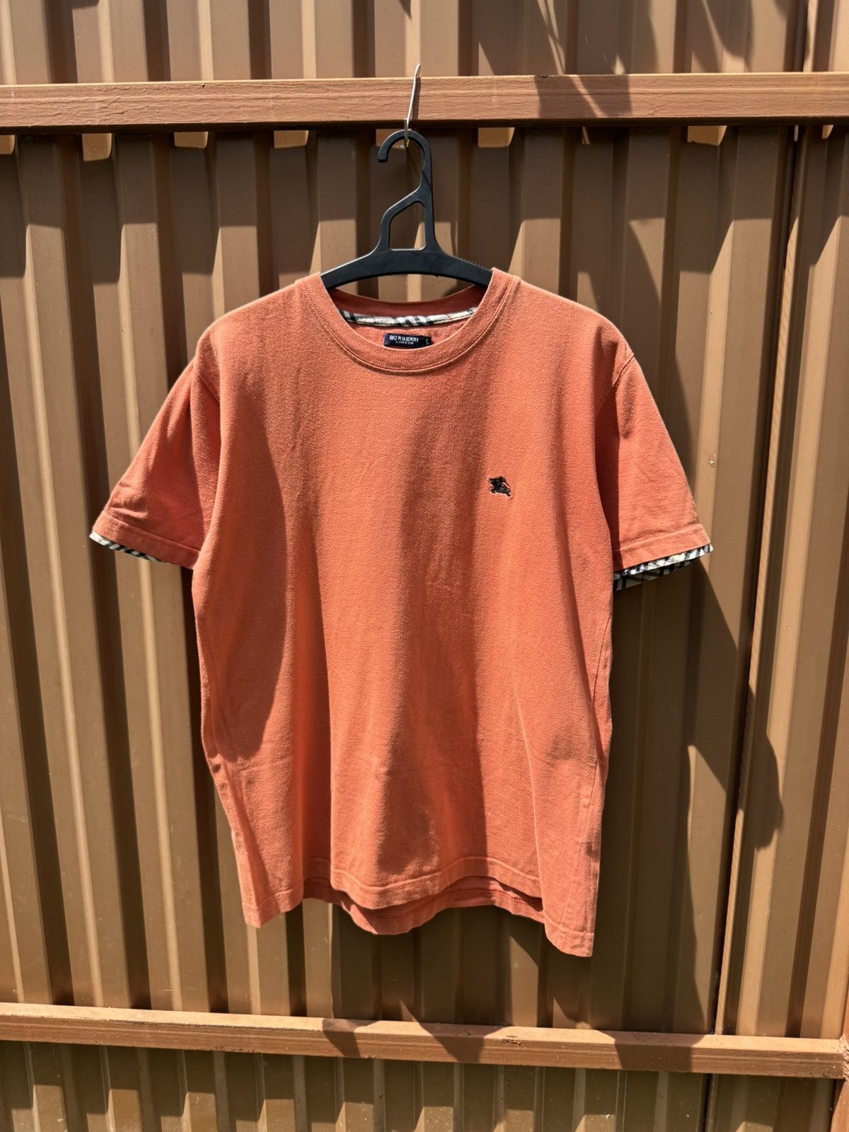 Burberry VTG Burberry Y2k Check Fade T-Shirt Size US M / EU 48-50 / 2 - 1 Thumbnail