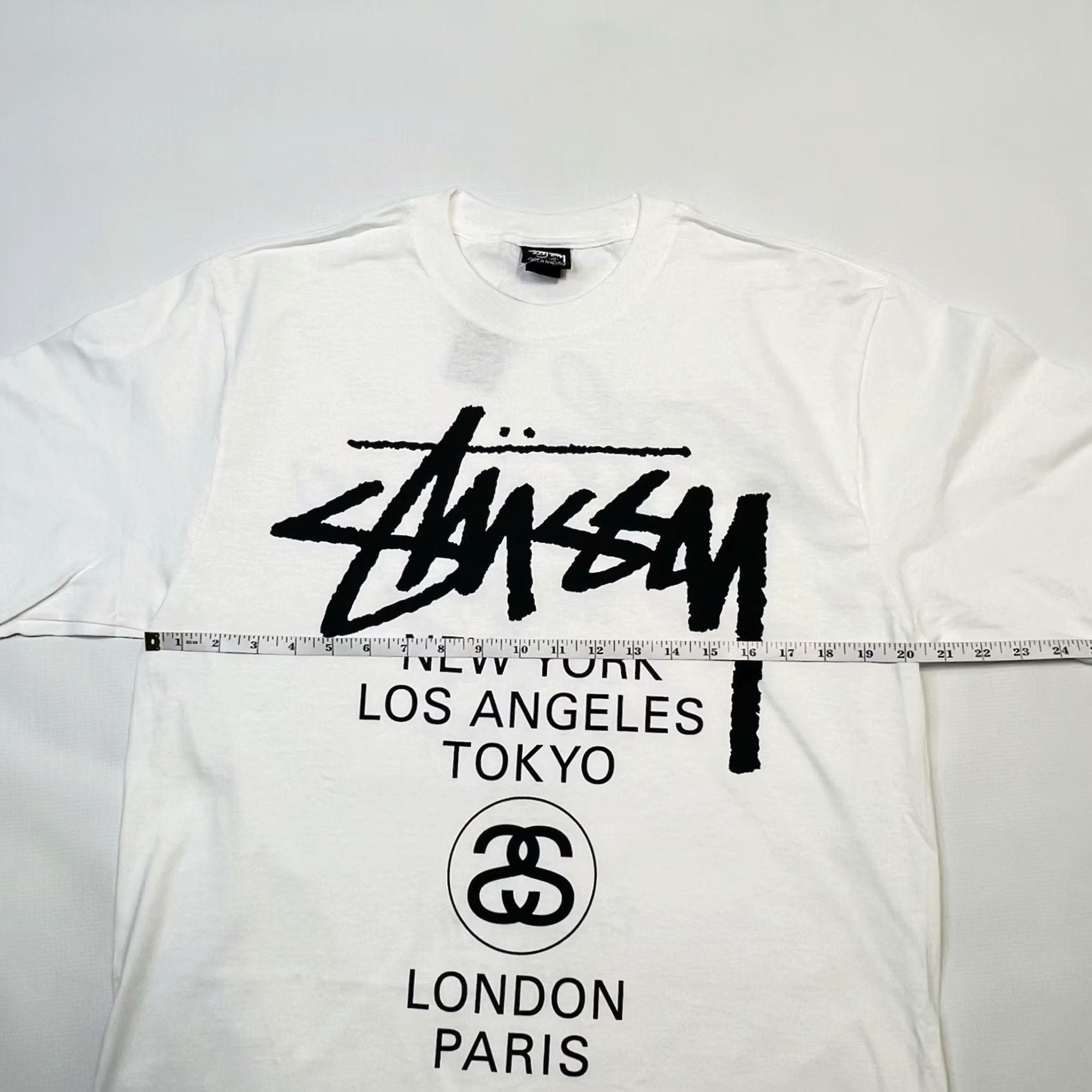 Vintage VINTAGE Stussy World Tour Tee Shirt White Mens M Short Sleeve Graphic Print Logo 2025 Size US M / EU 48-50 / 2 - 4 Thumbnail