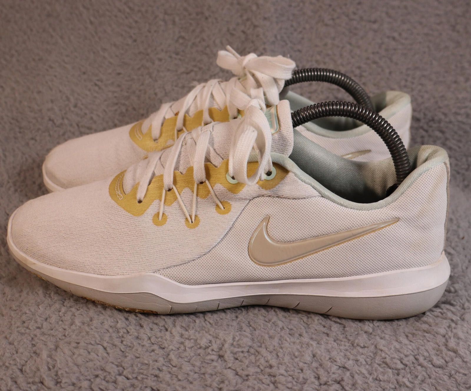 Nike Nike Womens 9 Flex Supreme TR6 AH5471-190 White Running Size US 9 / IT 39 - 1 Thumbnail