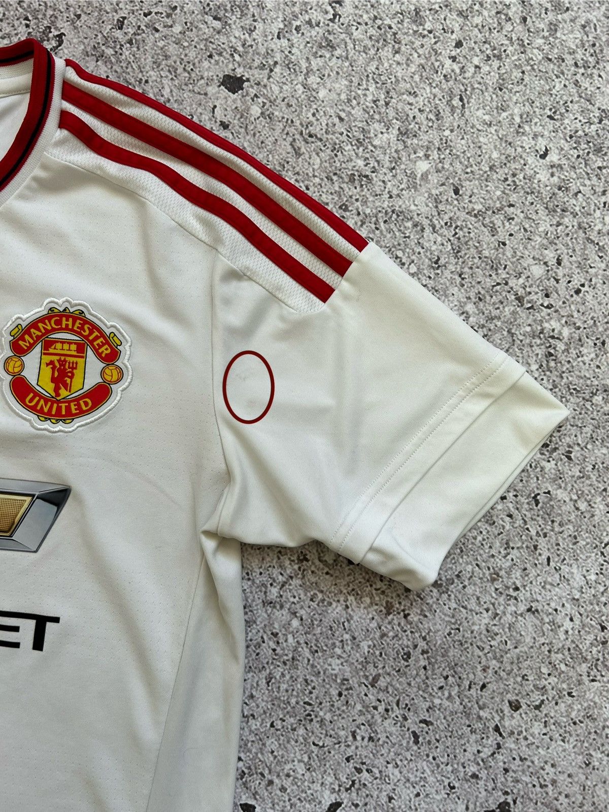 Adidas Adidas Manchester United 2015 2016 Away Soccer Jersey Size US S / EU 44-46 / 1 - 12 Thumbnail