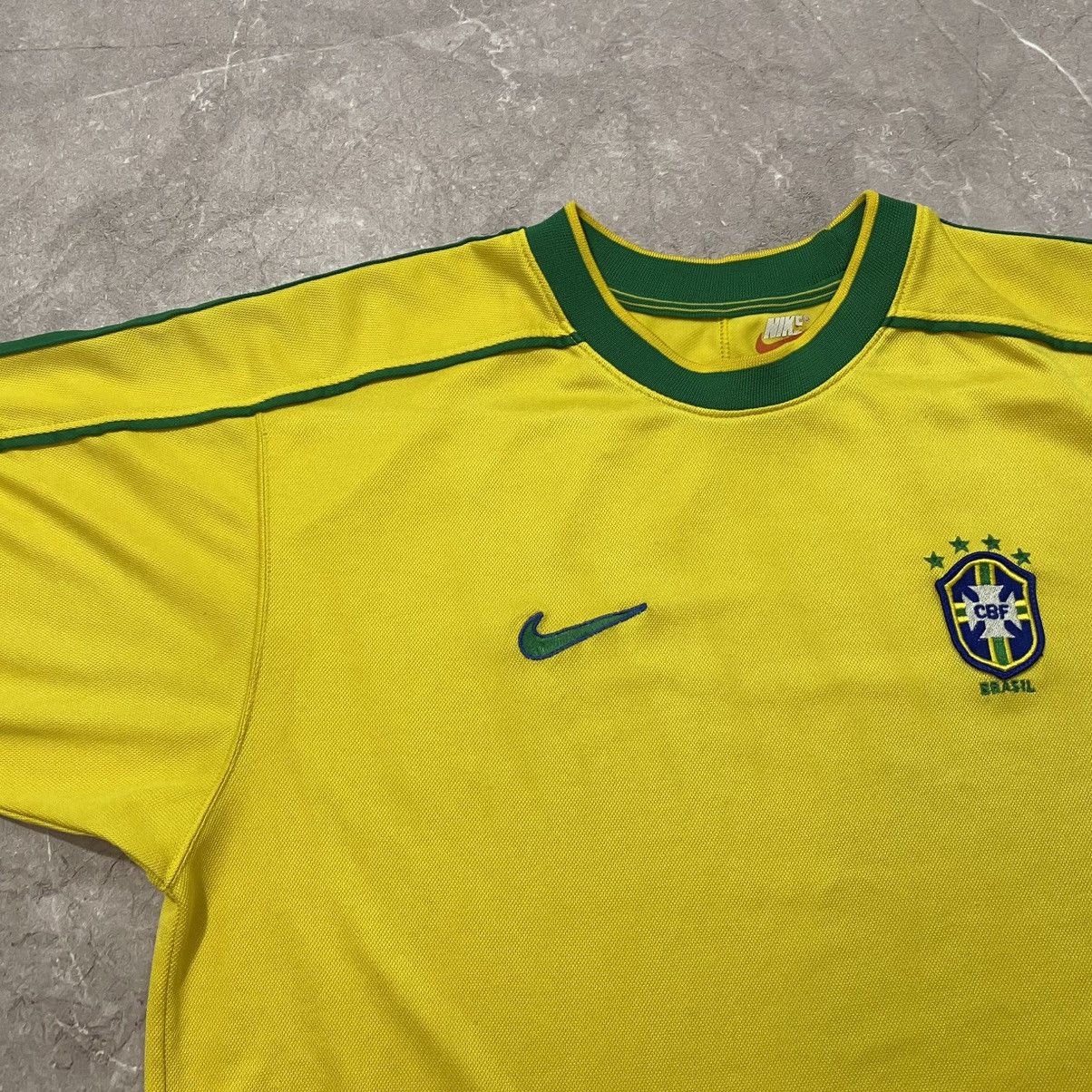 VINTAGE NIKE BRAZIL TEE SOCCER JERSEY 99/00s