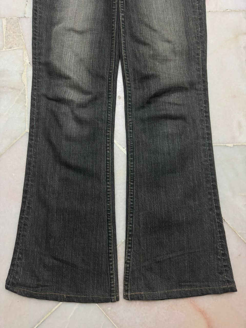 Levi's 💥Bell Bottom 90s💥Levi’s Red Tab Whisker Mudwash Bootcut Size US 29 - 8 Thumbnail