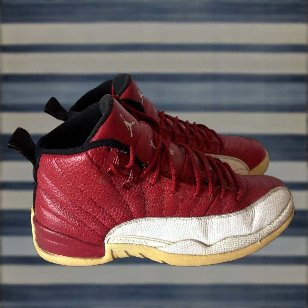 Nike Nike Air Jordan Retro 12 XII Gym Red 2016 130690-600 Size 10 DEFECT READ Mens Shoes Size US 10 / EU 43 - 1 Thumbnail