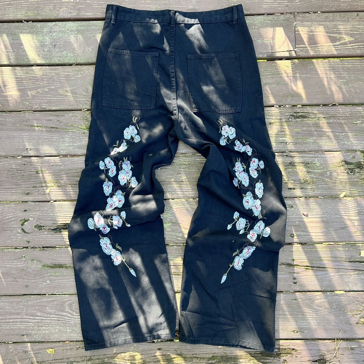 Japanese Brand Japanese flower denim Size US 30 / EU 46 - 1 Thumbnail