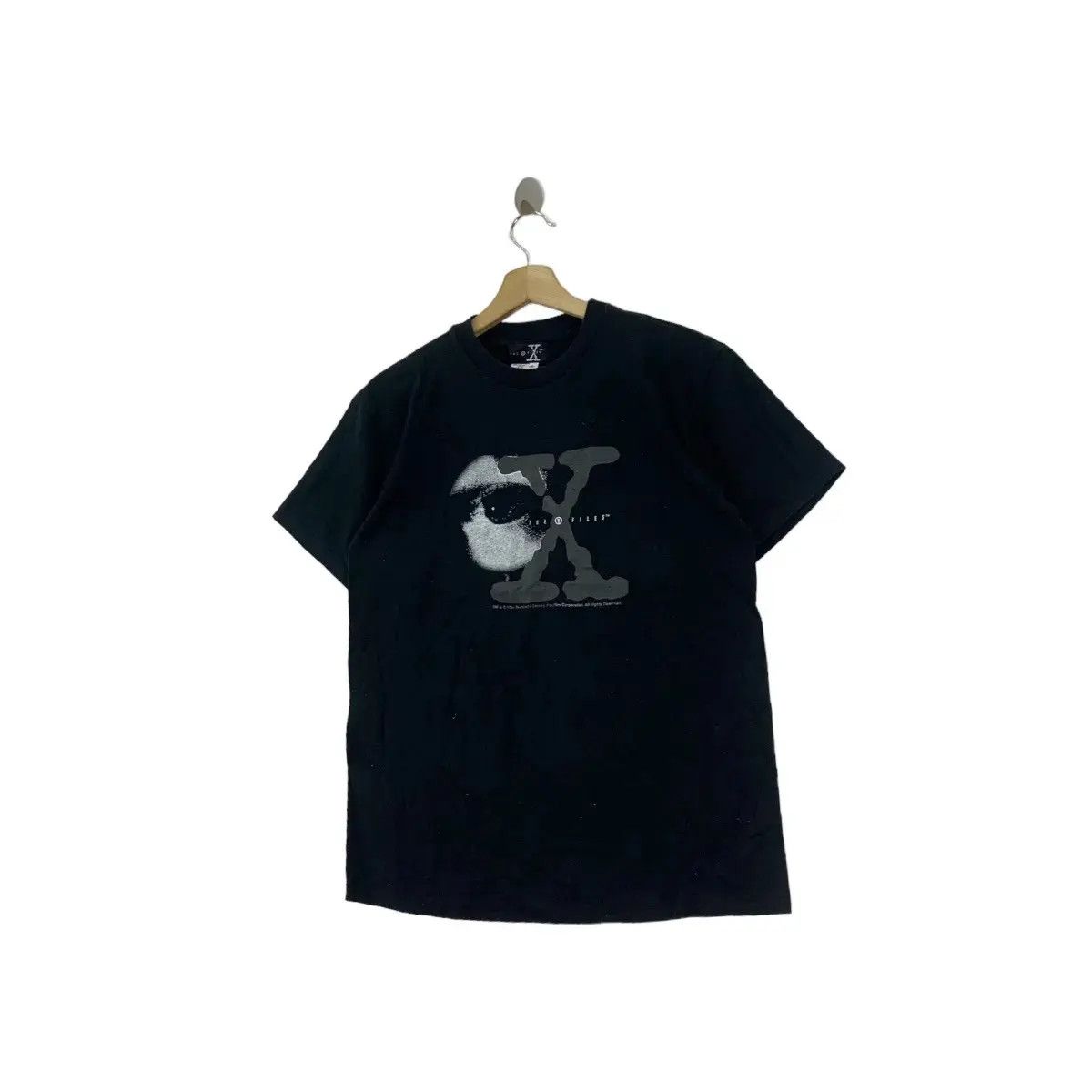 Vintage Vintage 1996 THE X-FILES FBI Supernaturalist Alien Tee Shirt Size US M / EU 48-50 / 2 - 5 Thumbnail