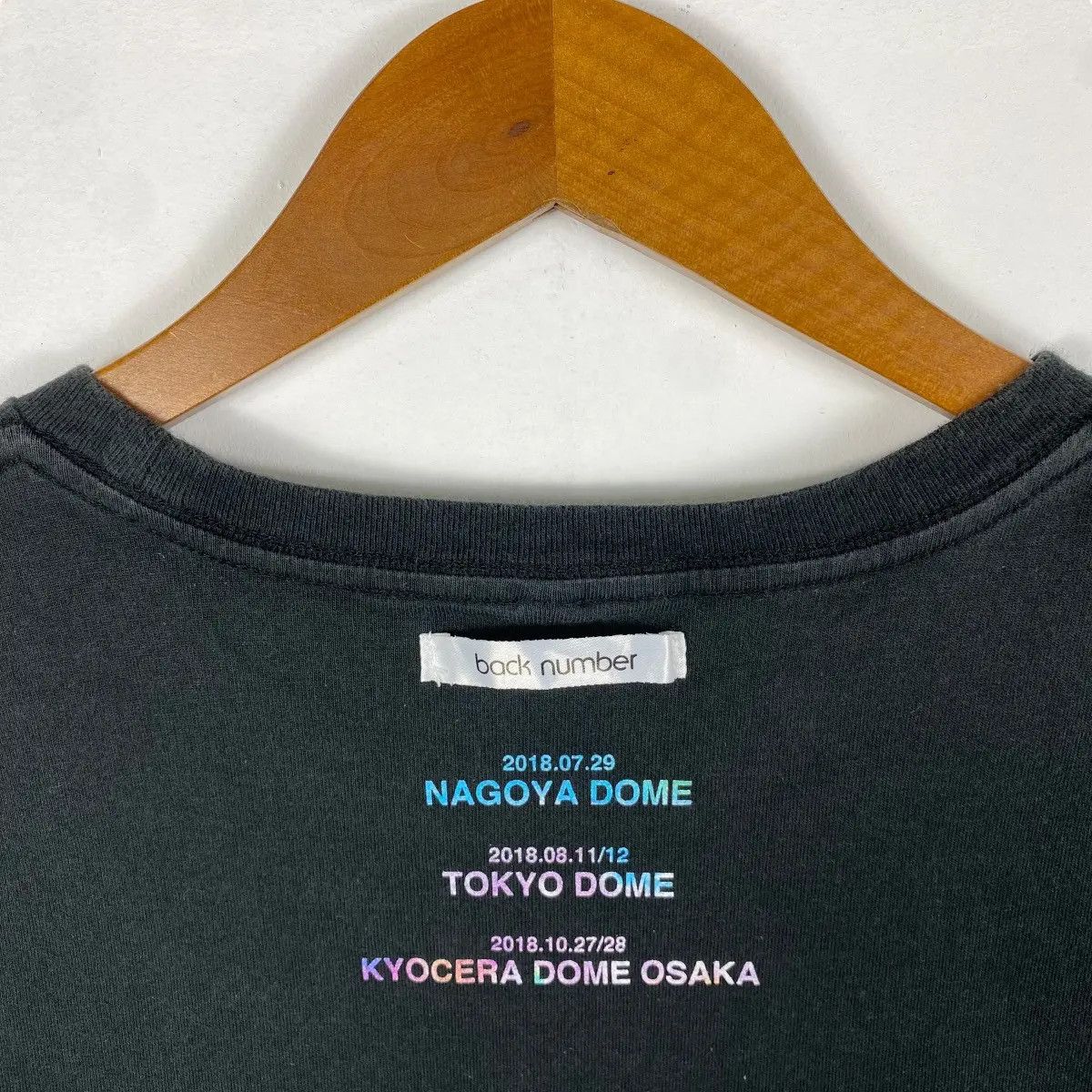 Band Tees BACK NUMBER Dome Tour 2018 "Stay With You" Japanese Band Tee Size US M / EU 48-50 / 2 - 5 Thumbnail