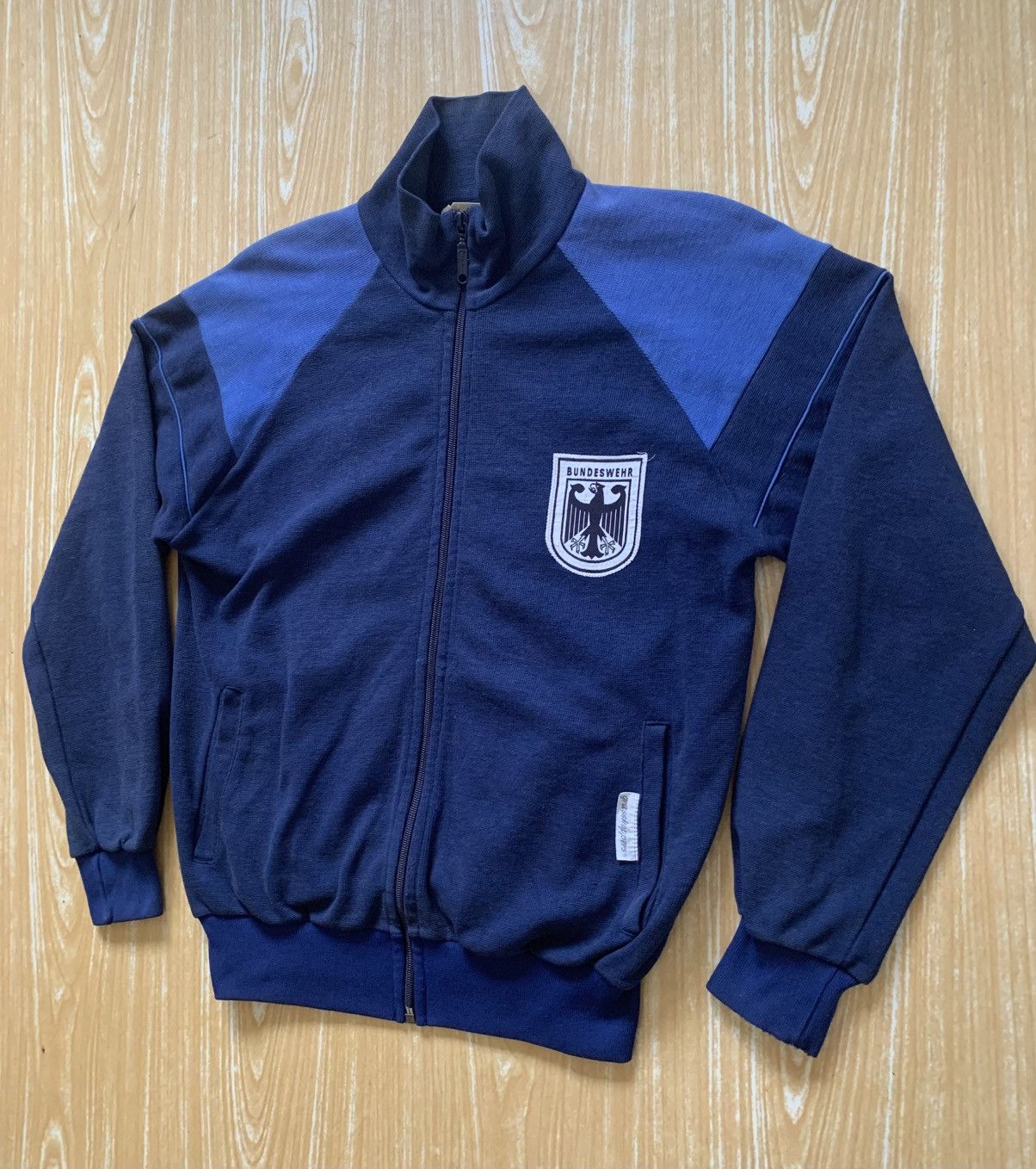 Vintage Vintage West Germany Bundeswehr Track Jacket Military Issue Size US M / EU 48-50 / 2 - 4 Thumbnail
