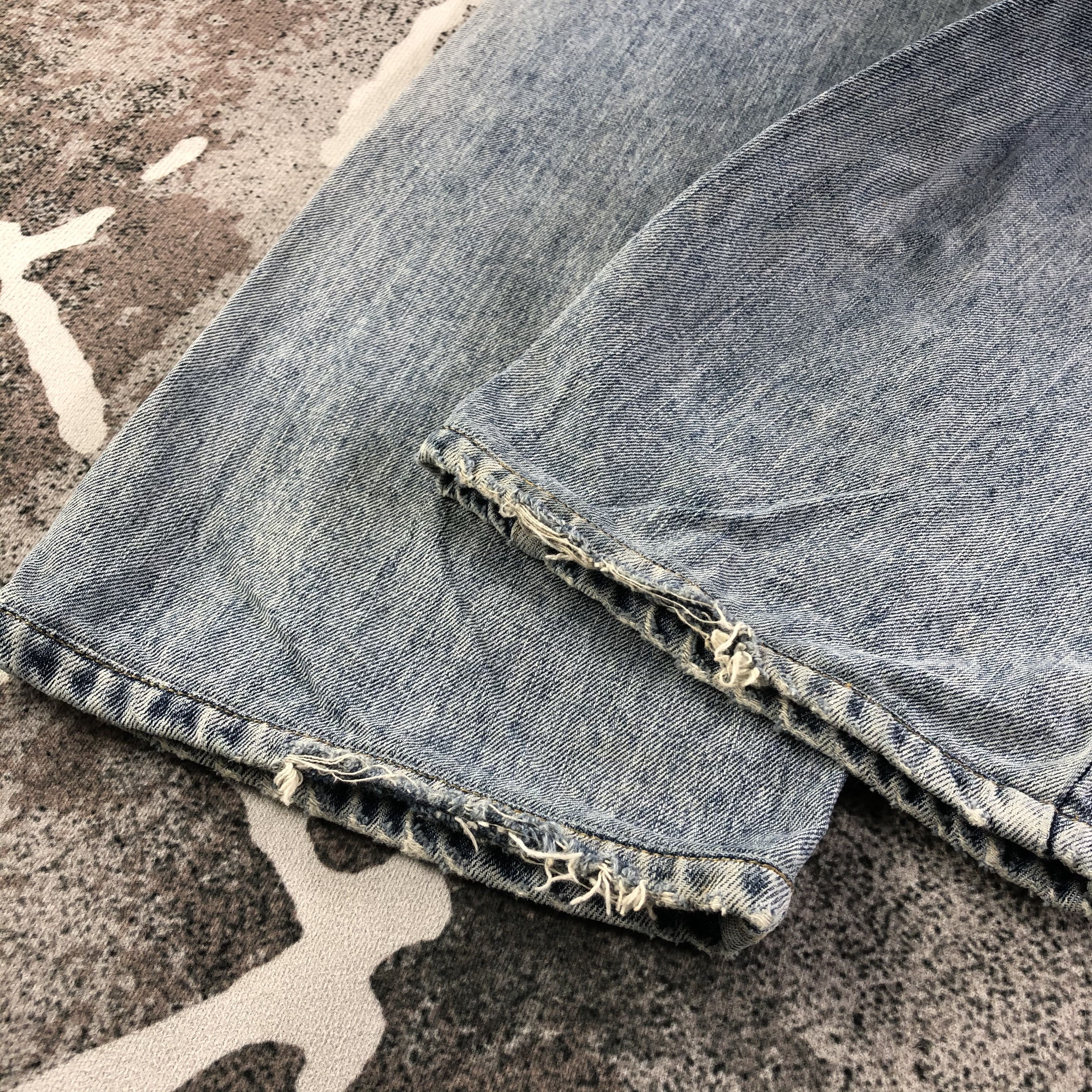 Levi's Vintage Levis 505 Jeans Distressed Denim KJ1743 Size US 34 / EU 50 - 6 Thumbnail