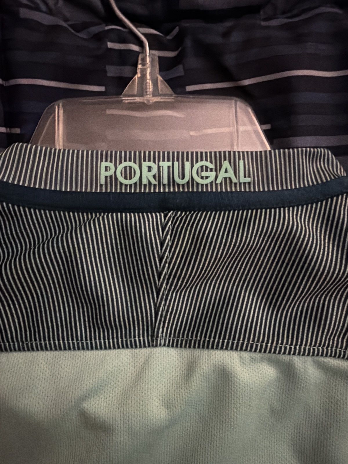 Nike Portugal 2016 Euro Away Kit Size US S / EU 44-46 / 1 - 2 Thumbnail