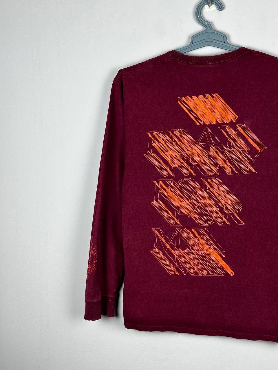 Kendrick Lamar Kendrick Lamar 2018 tour red longsleeve tee DAMN. TDE Size US M / EU 48-50 / 2 - 12 Thumbnail