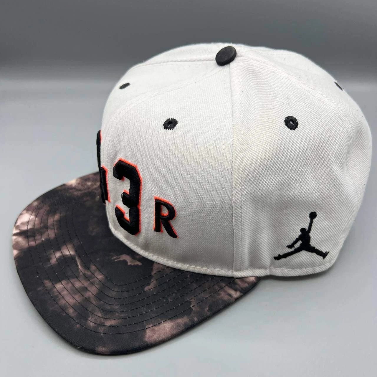 Jordan Brand Air Jordan 23 Hat Men Embroidered Jumpman Snap Back Cap Size ONE SIZE - 3 Thumbnail