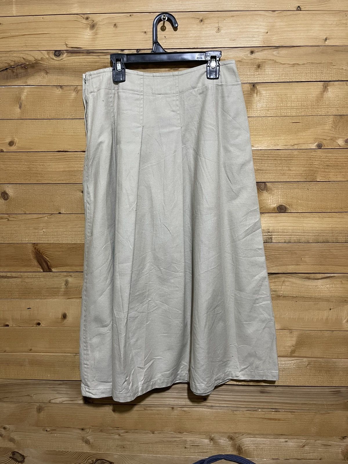 Issey Miyake Offernow🔥Japanese brand issey miyake plantation midi skirt Size 27" / US 4 / IT 40 - 2 Thumbnail