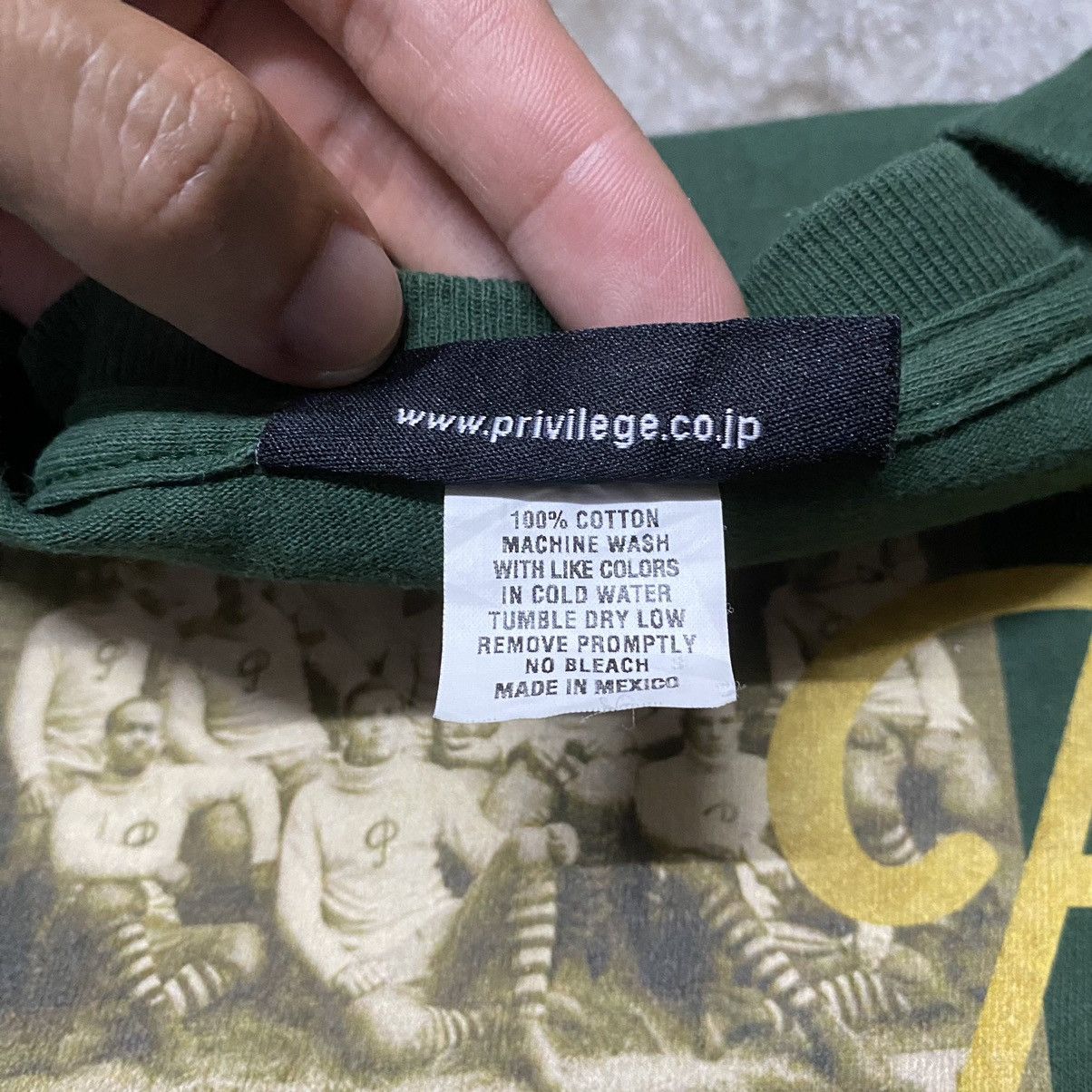 Japanese Brand Privilege Crew 2010 Photo Tee Size US L / EU 52-54 / 3 - 4 Thumbnail