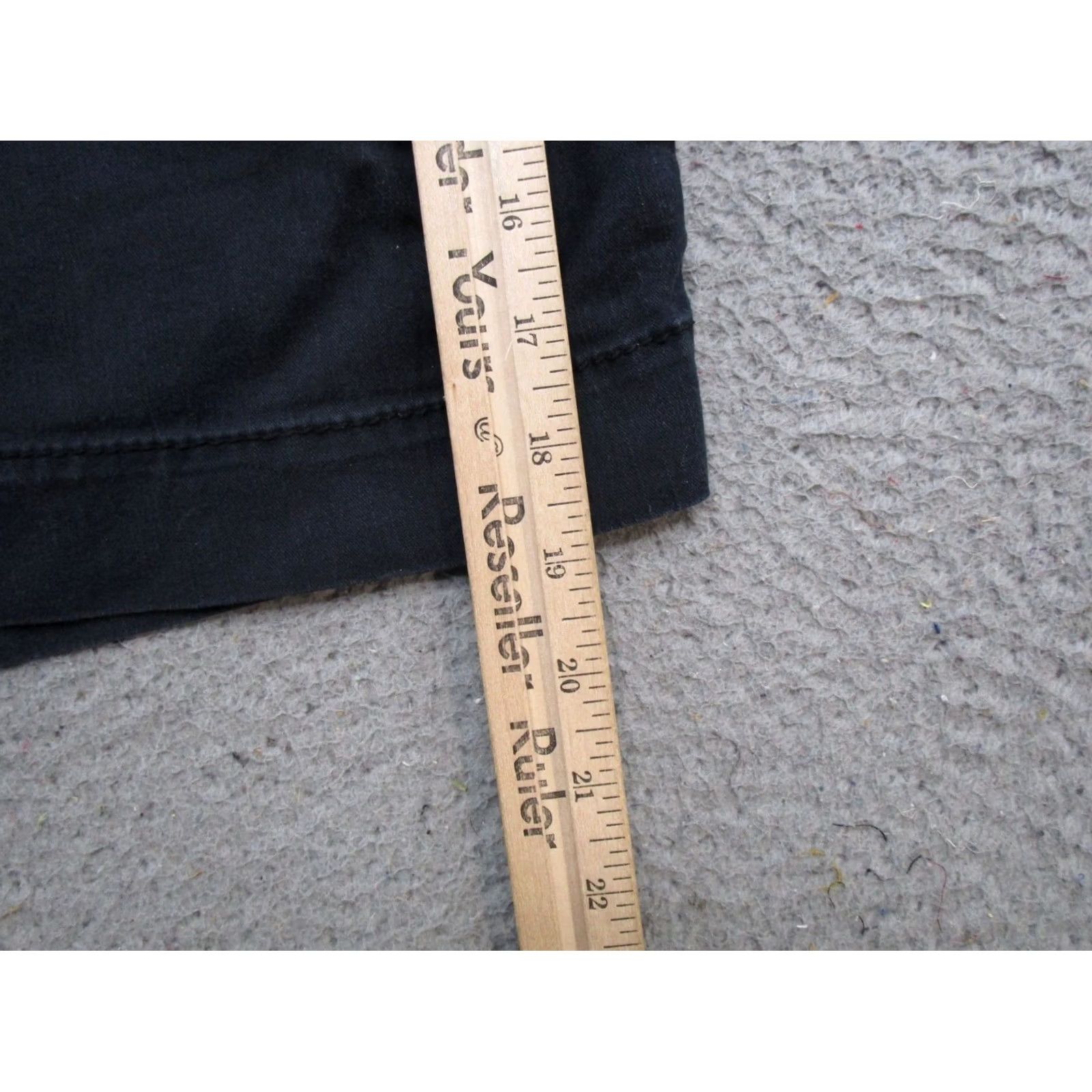 Carhartt Carhartt Shorts Women's Size 8 Black Workwear Canvas 8.5-10.5in Hiking Outdoor Logo Pocket Sl… Size 30" / US 8 / IT 44 - 7 Thumbnail