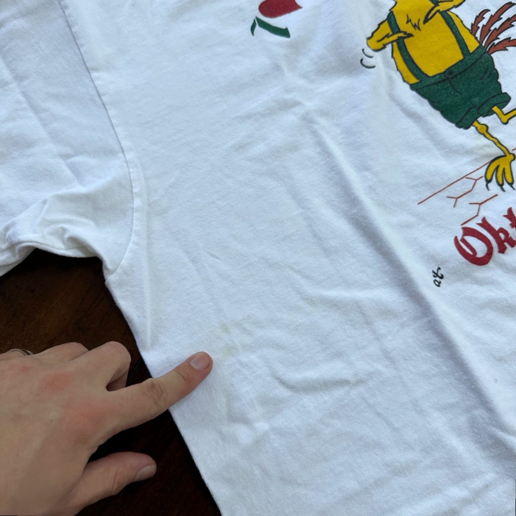Vintage VINTAGE Oneita Chicken Dance T-Shirt Men XL White Funny Animal Farm Oktoberfest 90s Size US XL / EU 56 / 4 - 7 Thumbnail