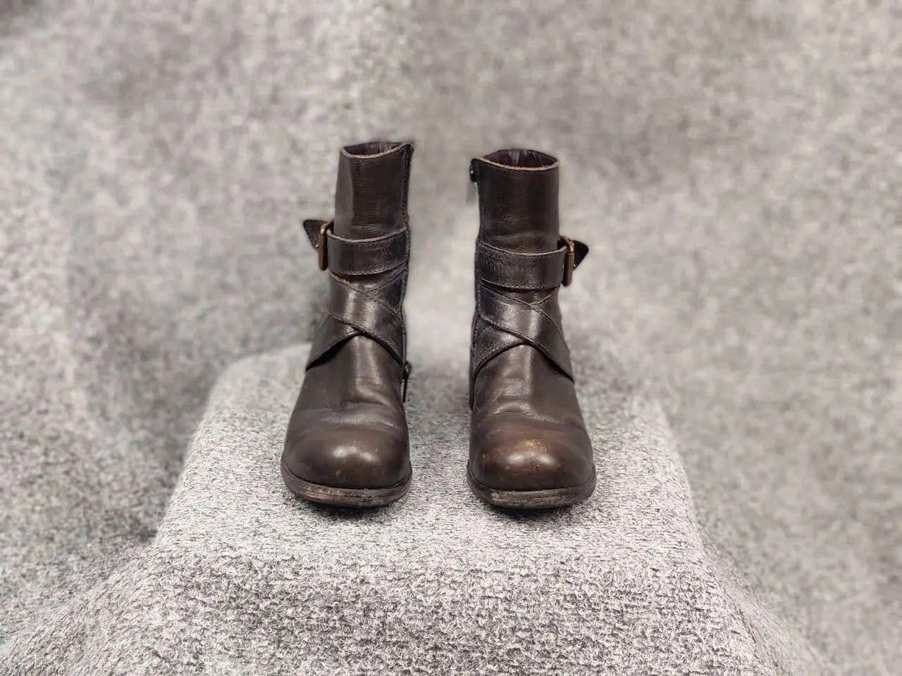MoMA Moma Handmade Leather Shoes Buckle Wide Width Ankle Boots Size US 5 / IT 35 - 8 Thumbnail