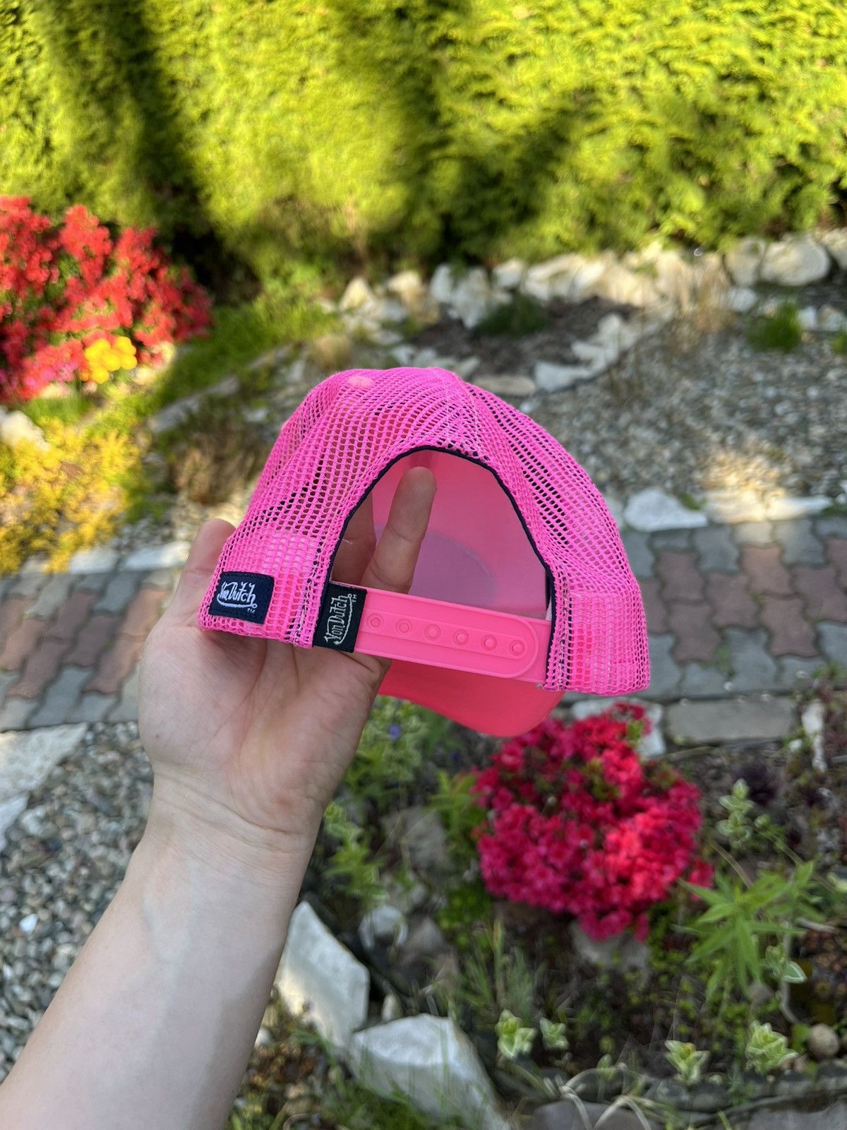 Ed Hardy × Von Dutch Vintage Von Dutch y2k trucker hat mesh cap neon pink Barbie Size ONE SIZE - 7 Thumbnail