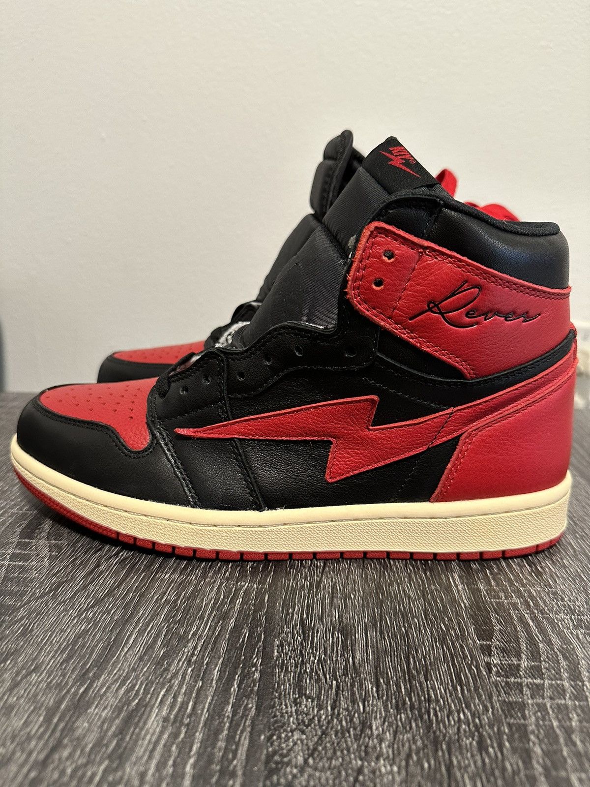 reves paris air kiy jordan 1