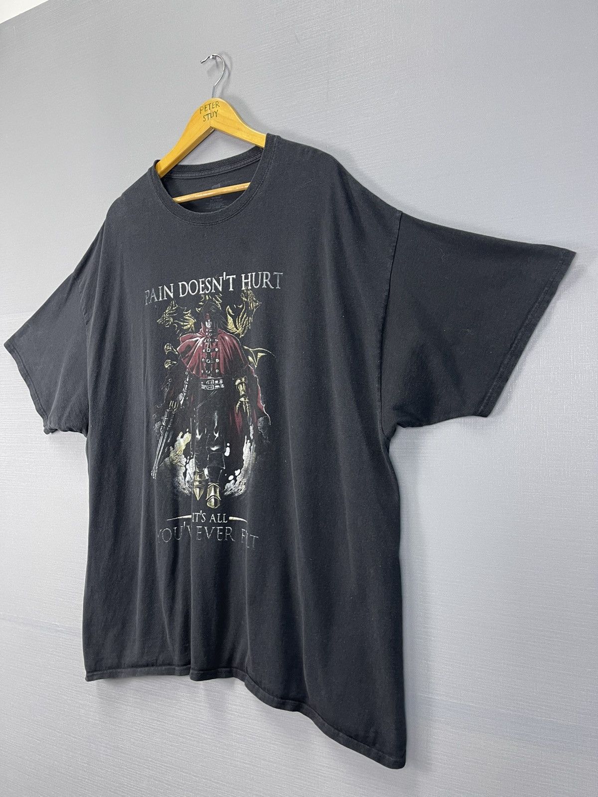 Hanes Vincent Valentine FF7 T-Shirt Size US XXL / EU 58 / 5 - 3 Thumbnail