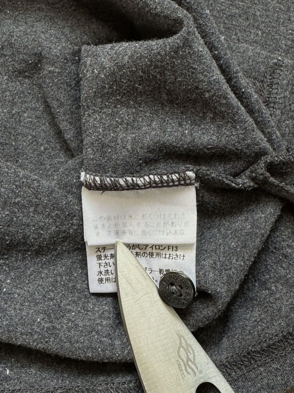 Burberry Burberry Black Label WMNS polo t-shirt (for Japan Market) Size XS / US 0-2 / IT 36-38 - 8 Thumbnail