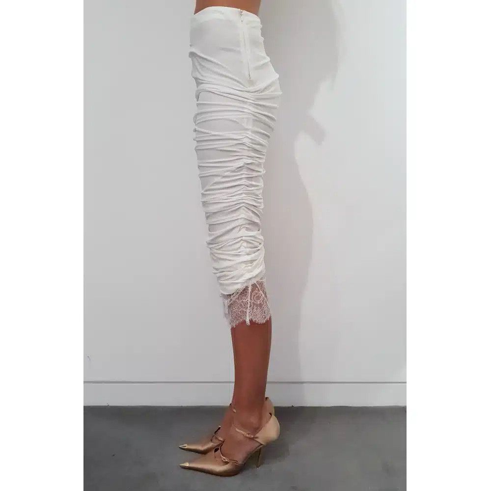 Tom Ford o1sndg0825 GCJ250 Pencil Skirt in White Size 26" / US 2 / IT 38 - 2 Thumbnail
