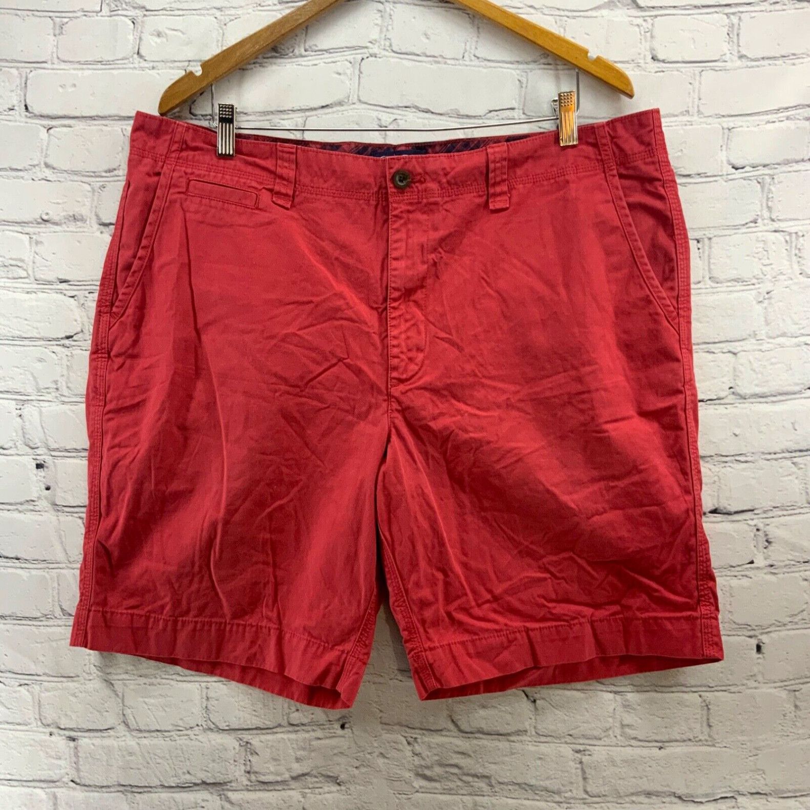 Chaps Chaps Golf Men s Cargo Shorts Tan Comfort Size 38 Grailed