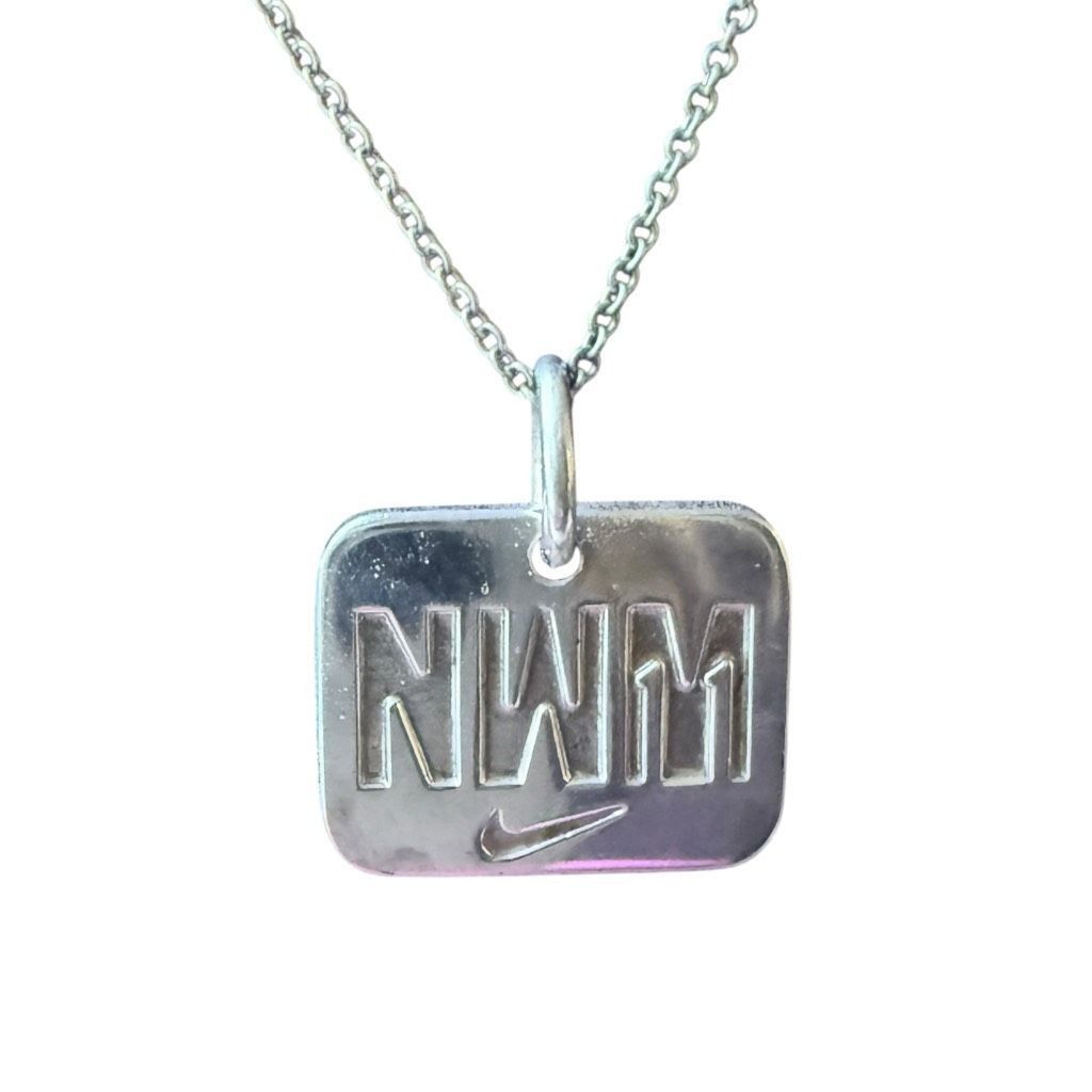 Tiffany & Co. TIFFANY & CO. Jewelry NIKE Womens Marathon Pendant Necklace Size ONE SIZE - 6 Thumbnail