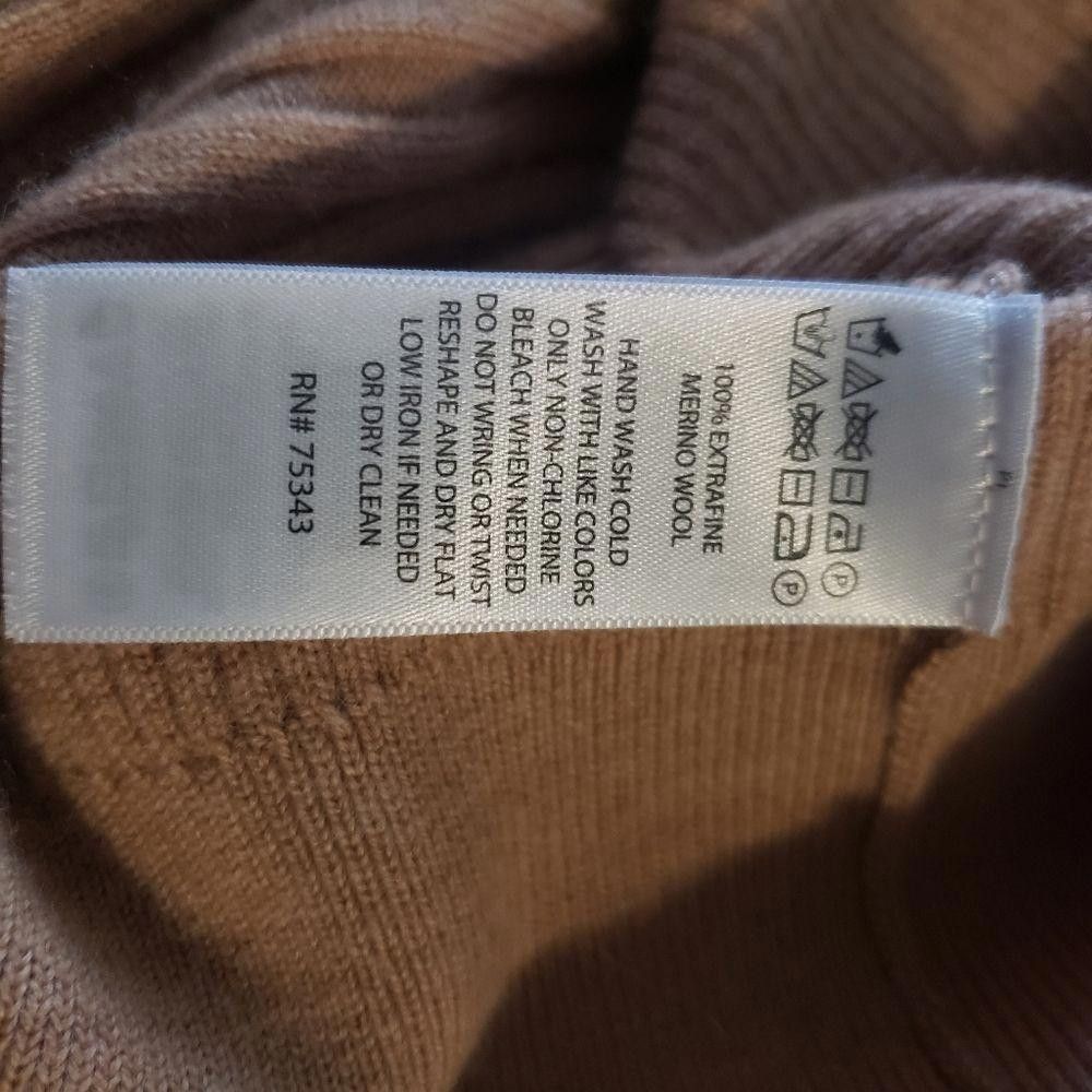 Designer CT1298a CYNTHIA ROWLEY LADIES WOOL SWEATER. TAUPE. LARGE Size L / US 10 / IT 46 - 10 Thumbnail