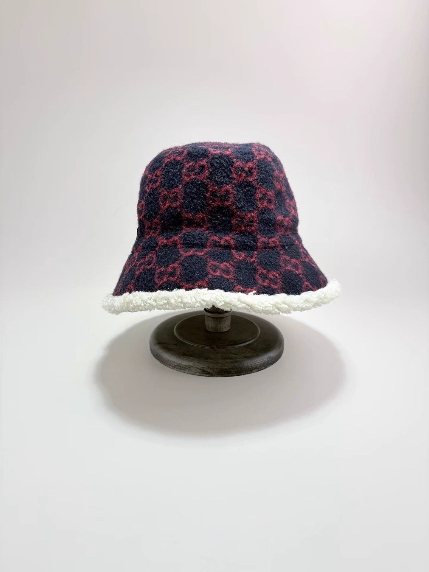 Gucci GUCCI Red Monogram Bucket Hat K1 Size ONE SIZE - 2 Thumbnail