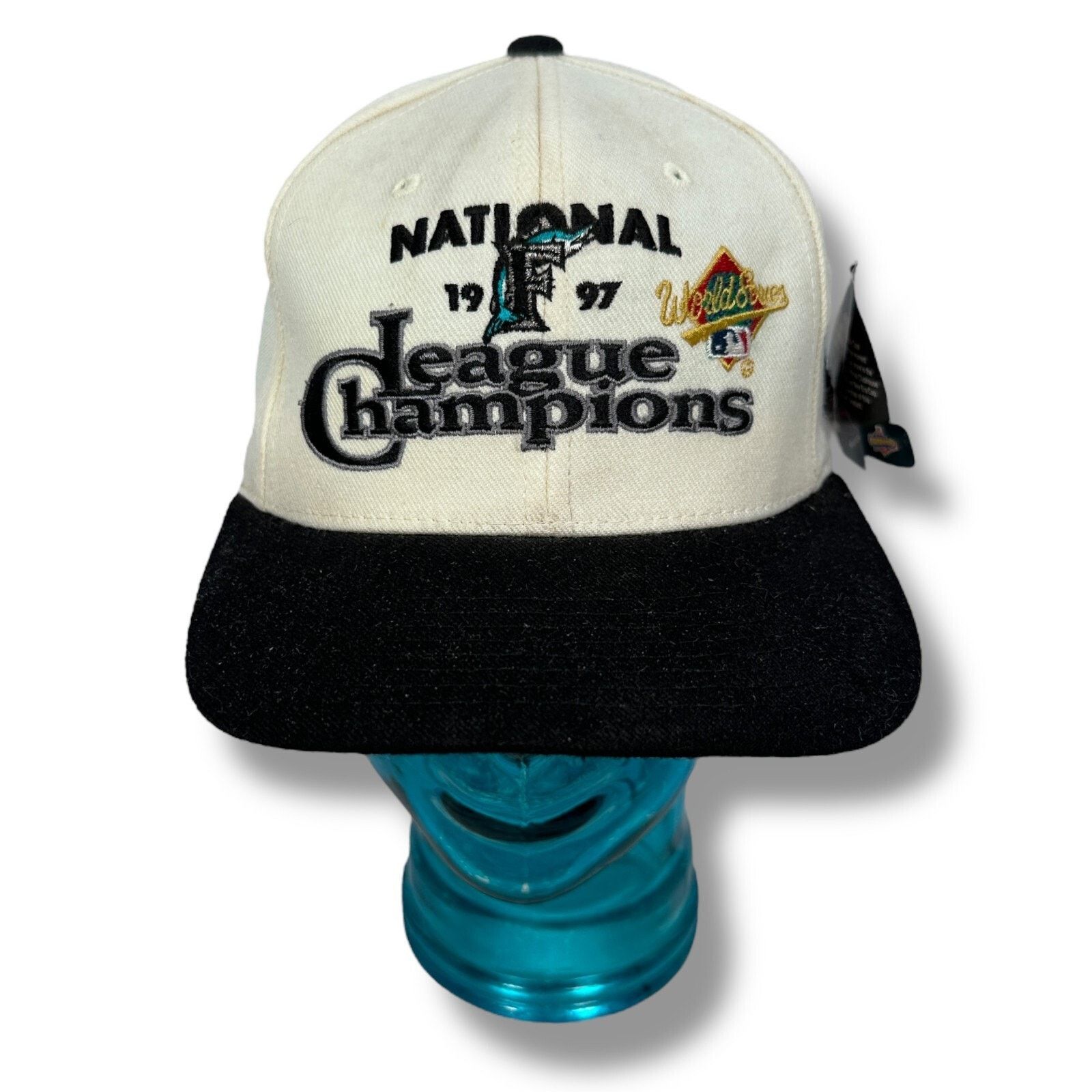 New Era Vintage New Era Florida Marlins Snapback Hat 1997 NL White Size ONE SIZE - 1 Thumbnail